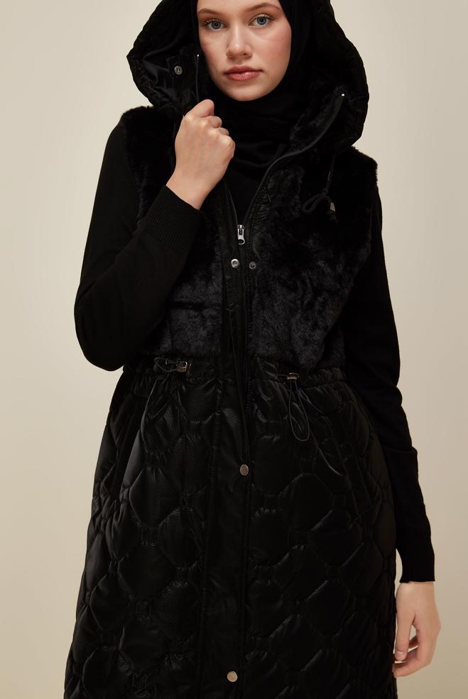 Vêtements hijab NOIR GILET AVEC DÉTAILS EN FOURRURE 90598 - ALVİNA
