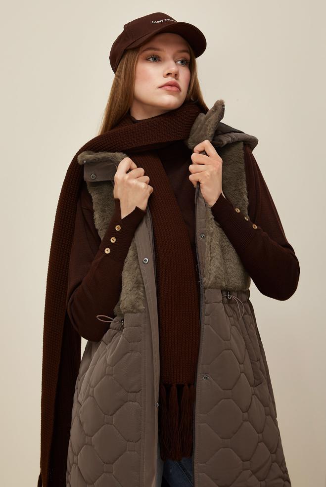 Vêtements hijab BRUN GILET AVEC DÉTAILS EN FOURRURE 90598 - ALVİNA