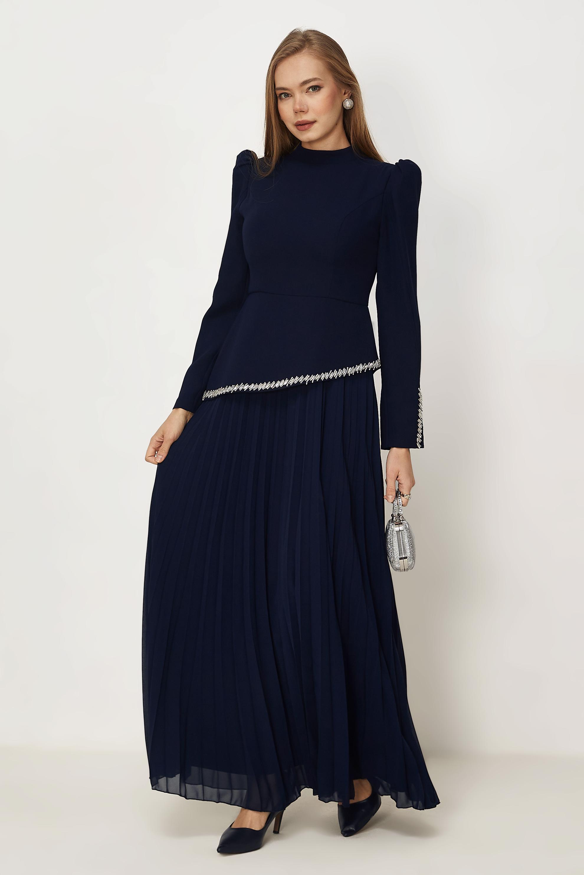 Hijab-Kleidung NAVY BLAU ABENDKLEID MIT EDELSTEINDETAILS 50558