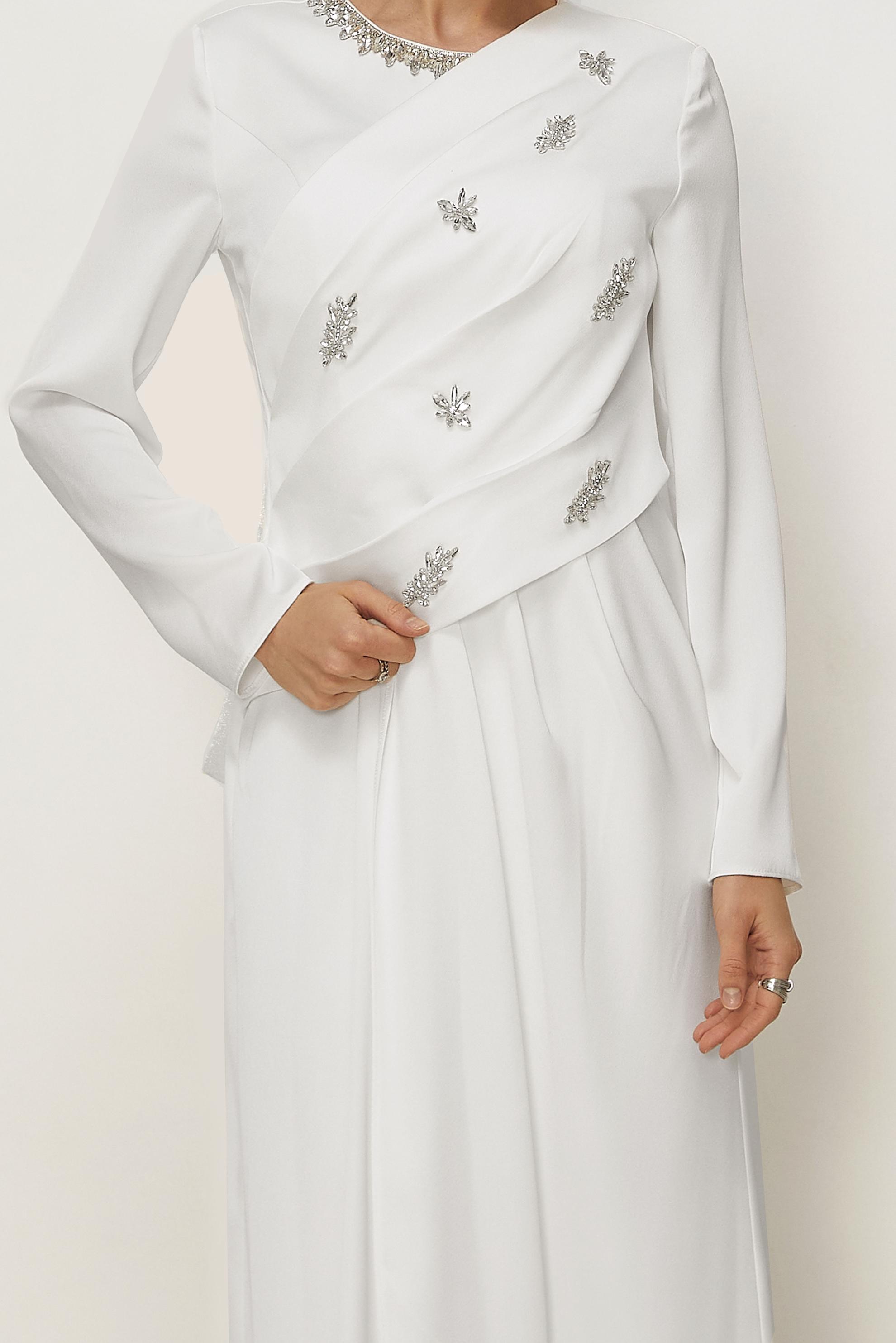 Hijab clothing WHITE GEM DETAILED SATIN DRESS 50562