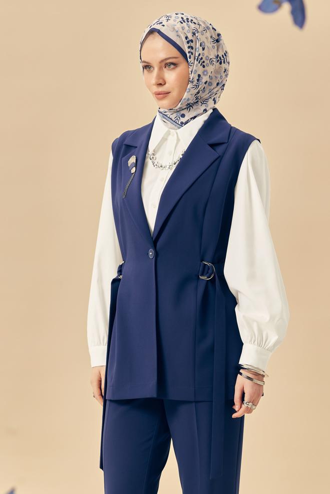 Hijab-Kleidung WEISS BLUSE MIT HEMDKRAGEN 46441 - ALVİNA