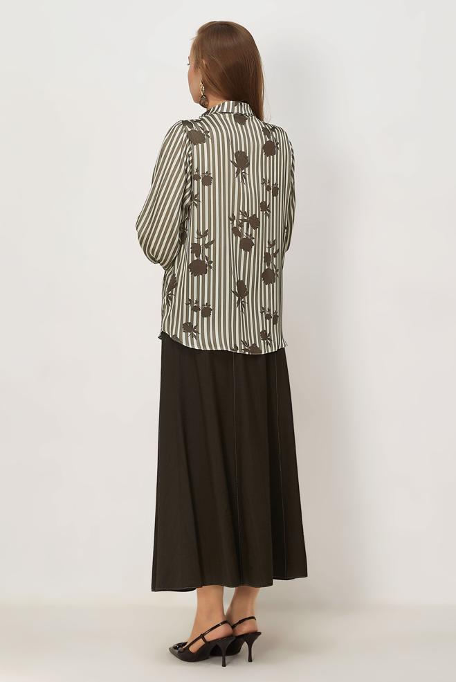 Vêtements hijab VISON CHEMISIER EN SATIN À MOTIFS 46546 - ALVİNA