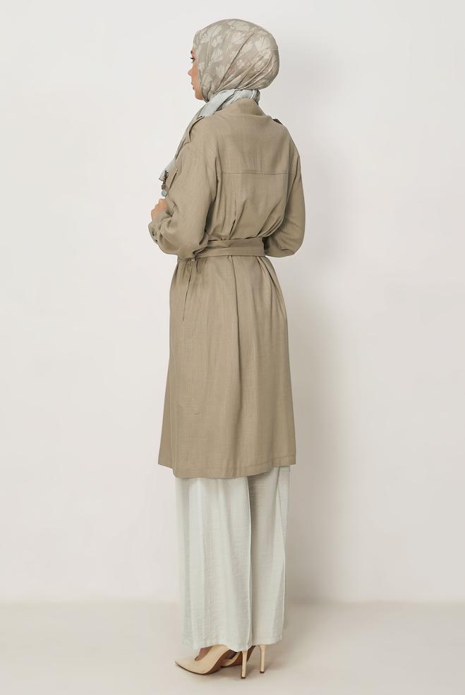 Hijab-Kleidung BRAUN LEINENJACKE MIT GÜRTEL 46393 - ALVİNA