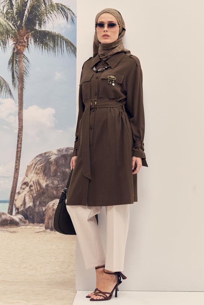 Hijab-Kleidung BRAUN LEINENJACKE MIT GÜRTEL 46393 - ALVİNA