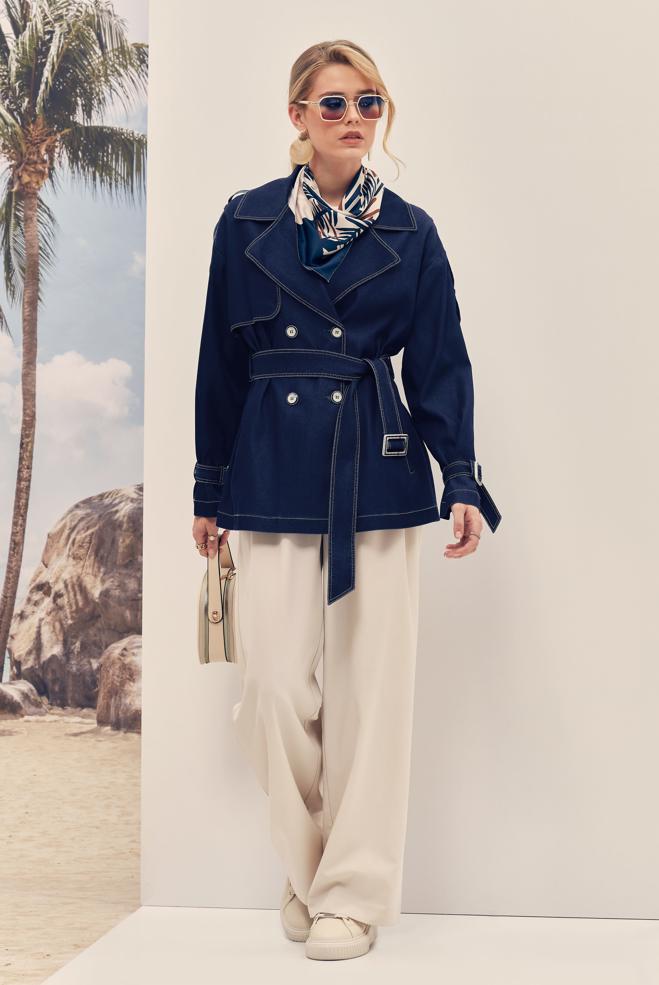 Hijab-Kleidung NAVY BLAU JEANSJACKE MIT GÜRTEL 46445 - ALVİNA