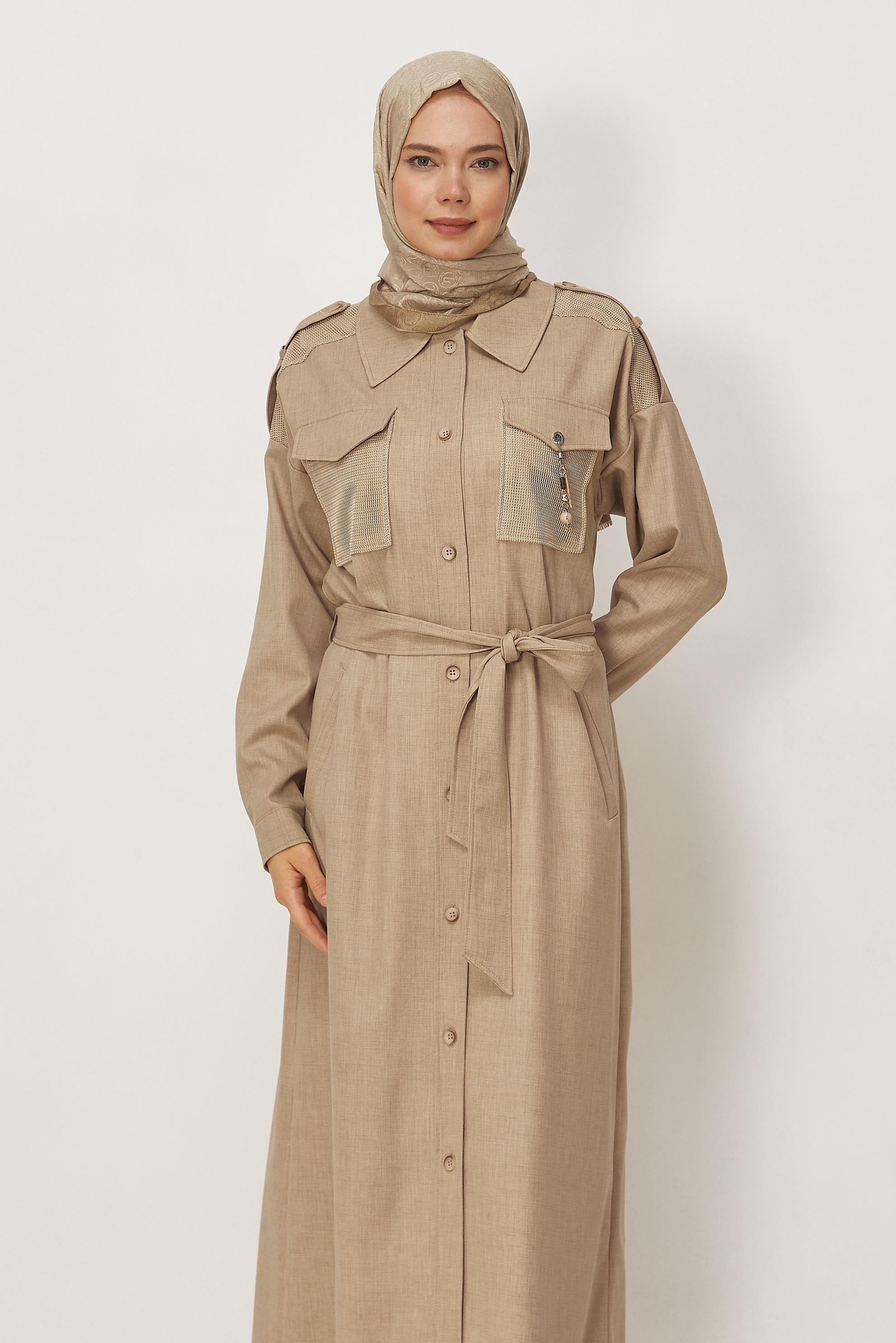 Hijab clothing BEIGE BELTED JACKET 46532