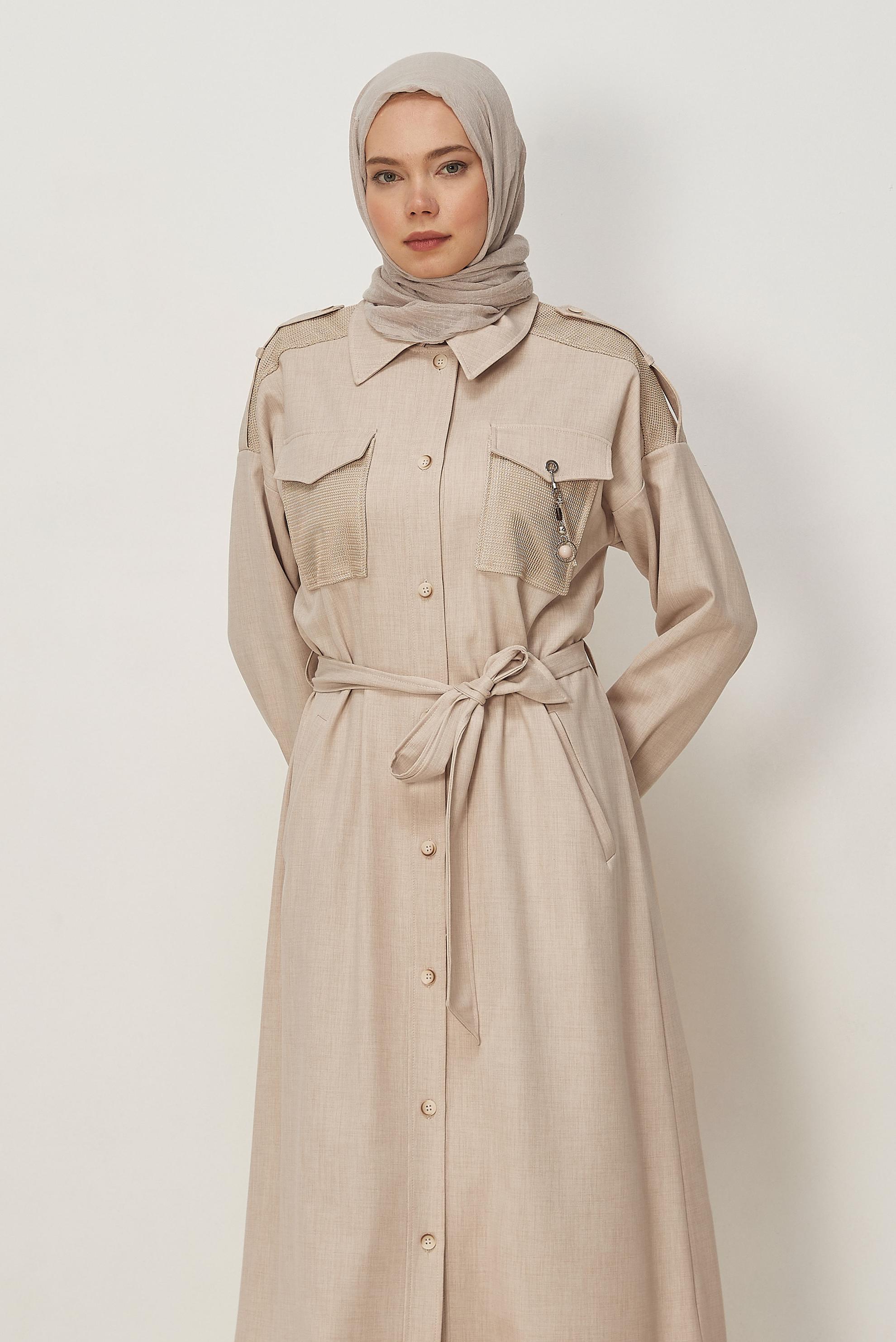 Hijab clothing BEIGE BELTED JACKET 46532