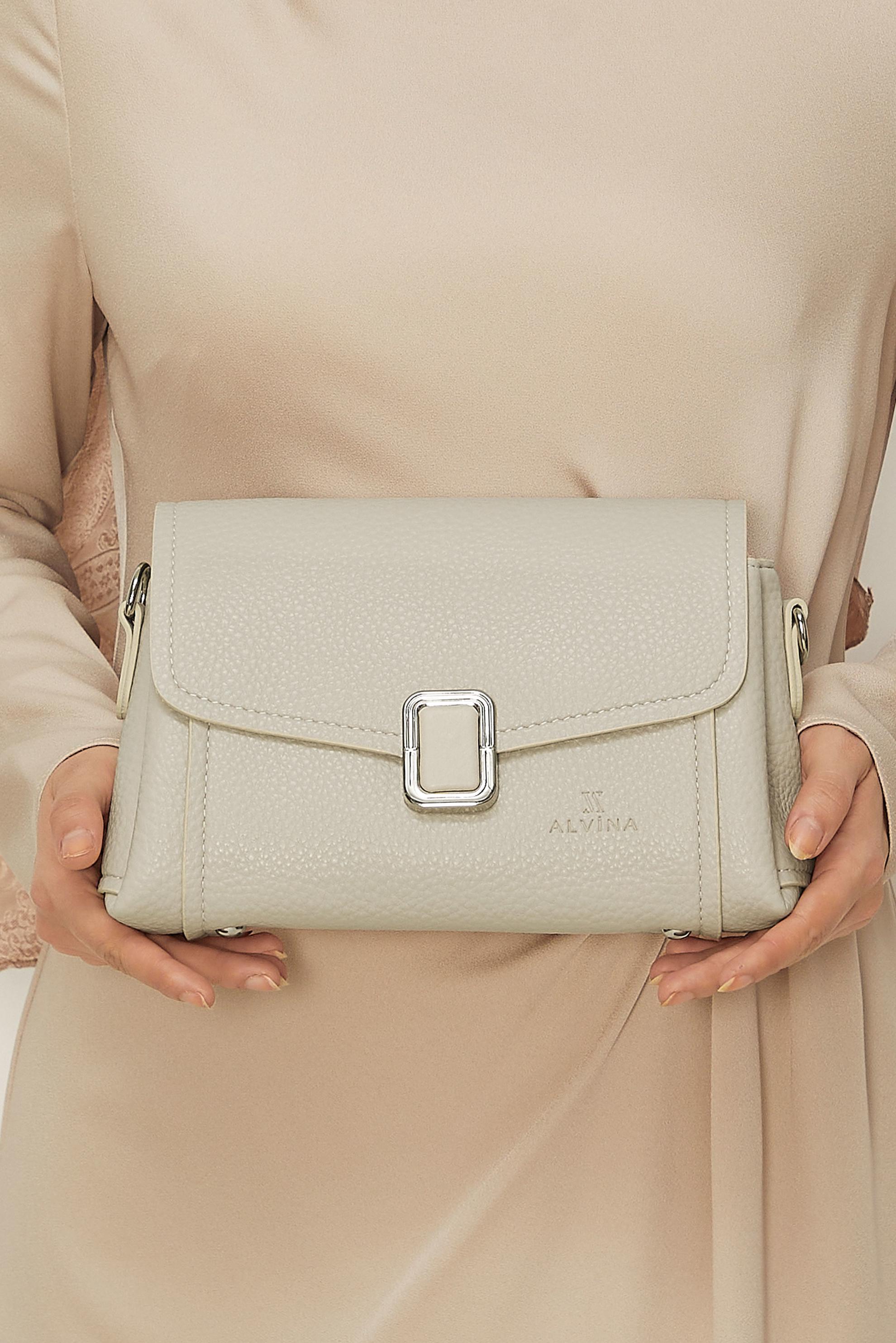 Tesettür giyim BEYAZ ALVİNA BAGET ÇANTA 4058