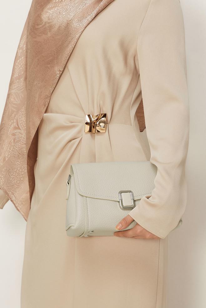 Tesettür giyim BEYAZ ALVİNA BAGET ÇANTA 4058 - ALVİNA