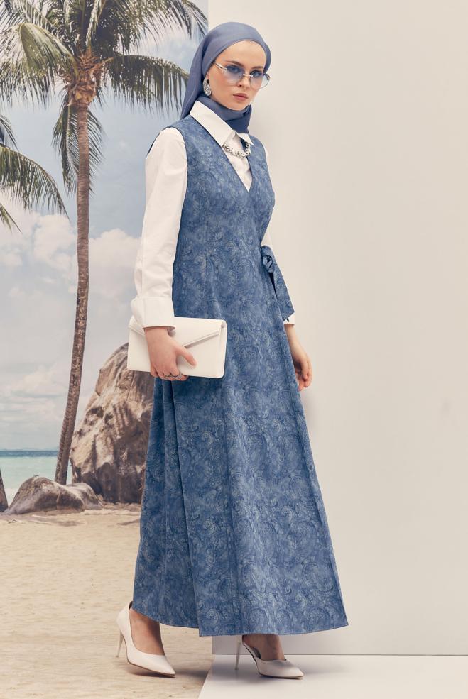 Hijab-Kleidung BLAU TRÄGERKLEID IN DENIM-OPTIK 46312 - ALVİNA