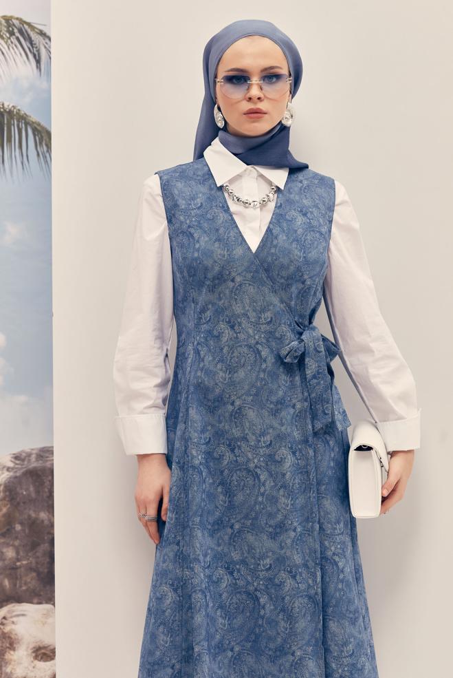Hijab-Kleidung BLAU TRÄGERKLEID IN DENIM-OPTIK 46312 - ALVİNA