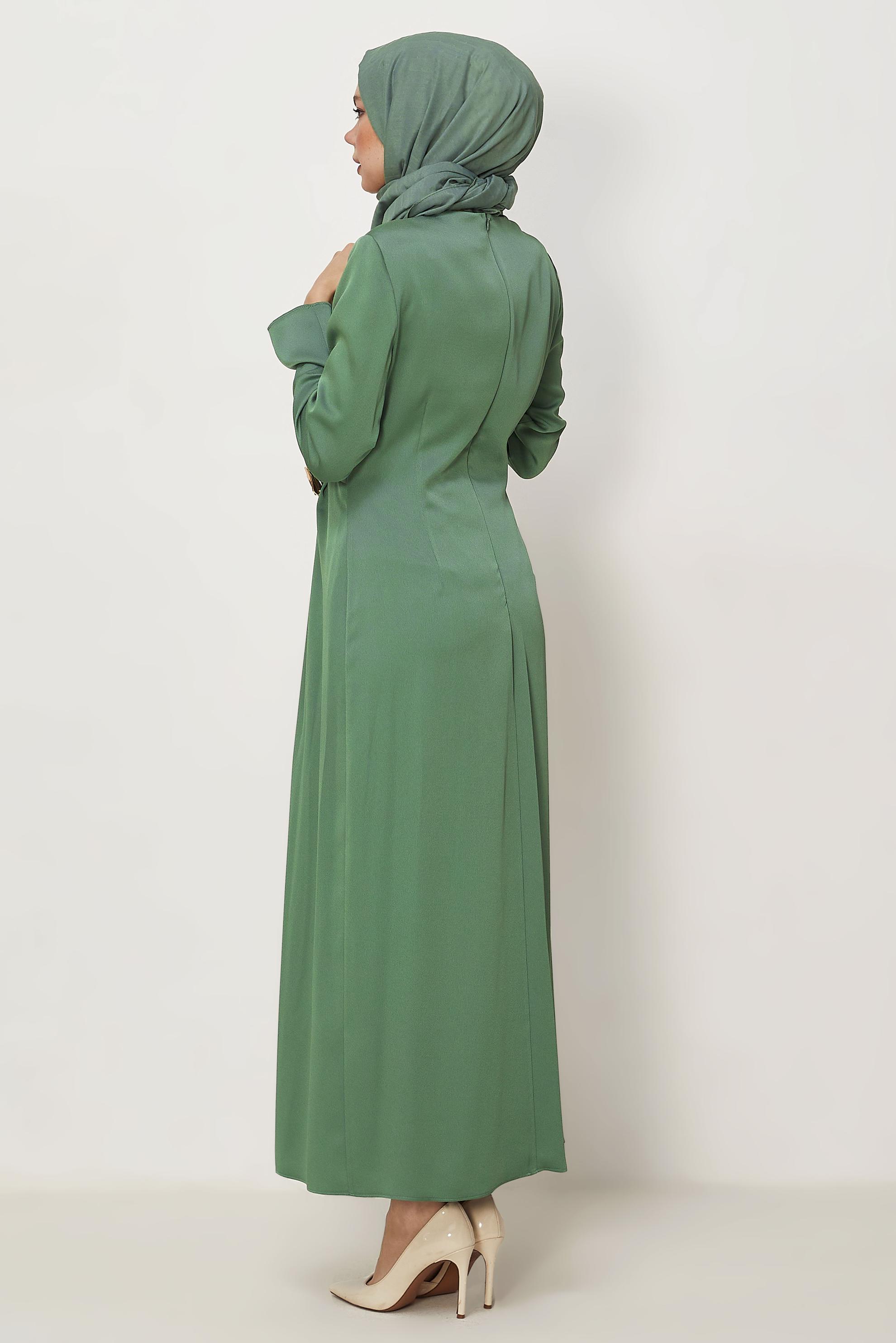 Tesettür giyim BEJ SATEN KREP ELBİSE 46325
