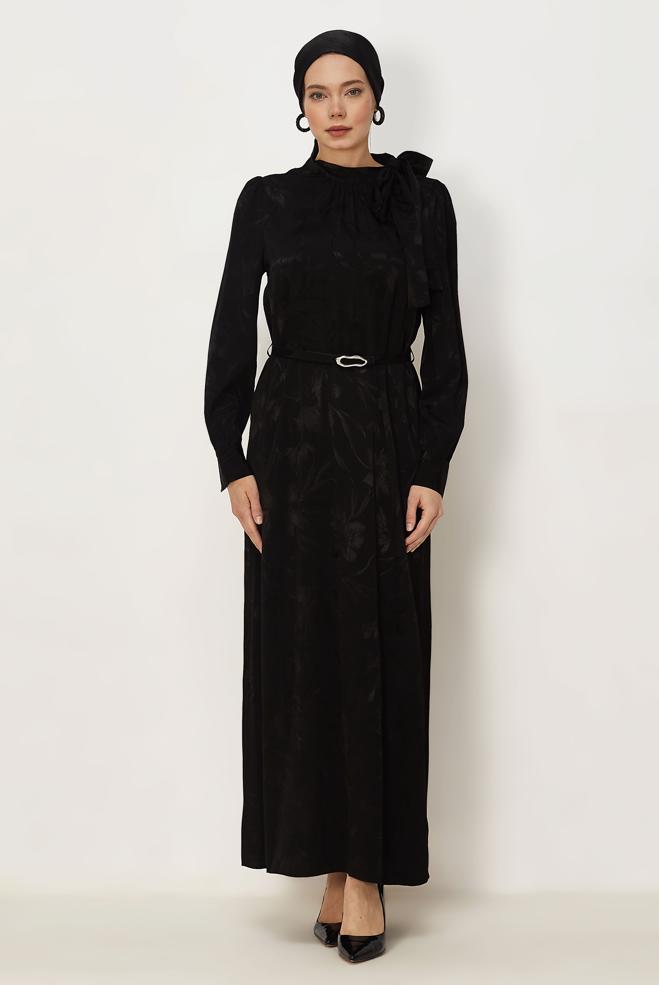 Hijab clothing BLACK BELTED SATIN JACQUARD DRESS 46411 - ALVİNA