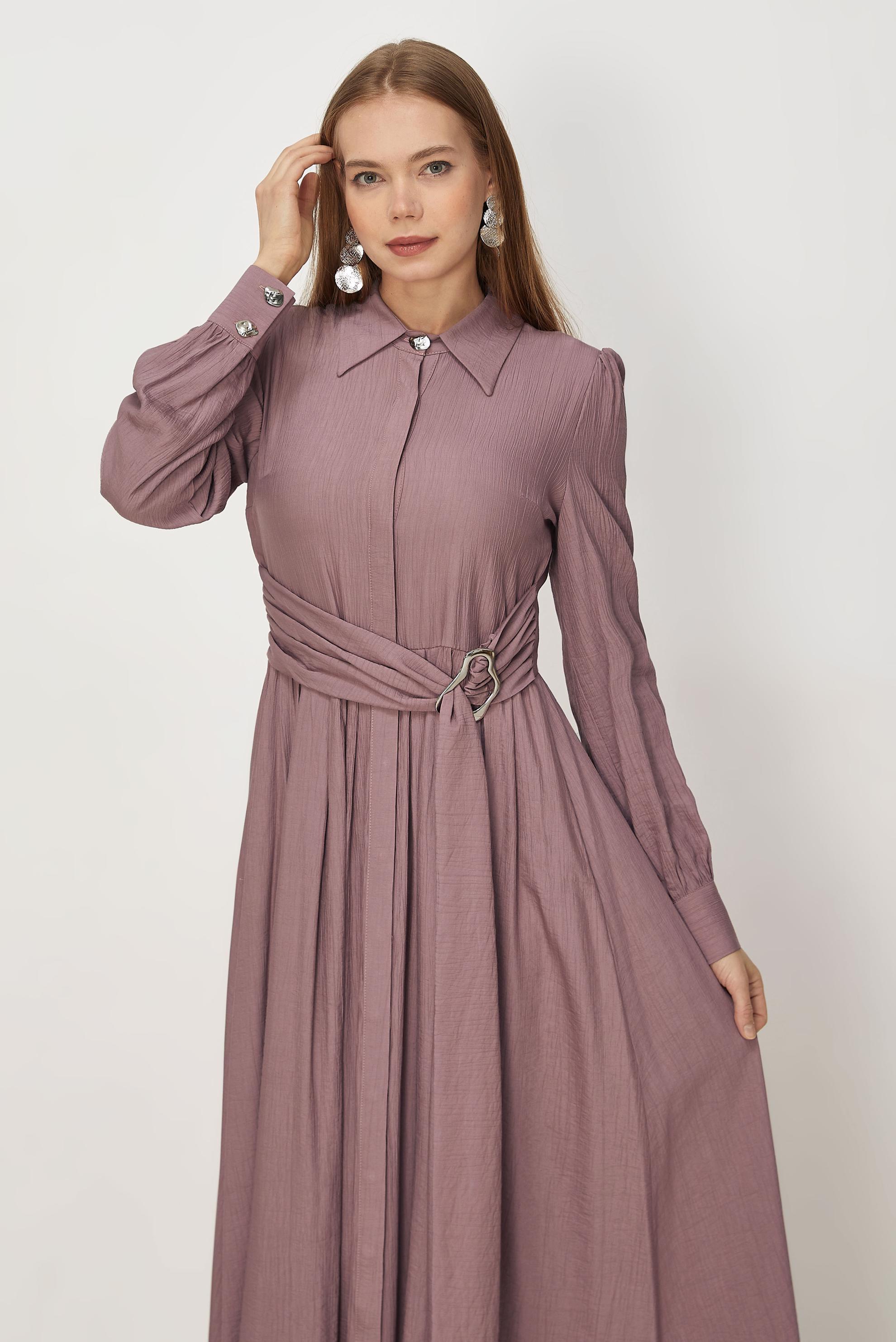 Hijab-Kleidung ROSA KLEID MIT GÜRTEL 46419