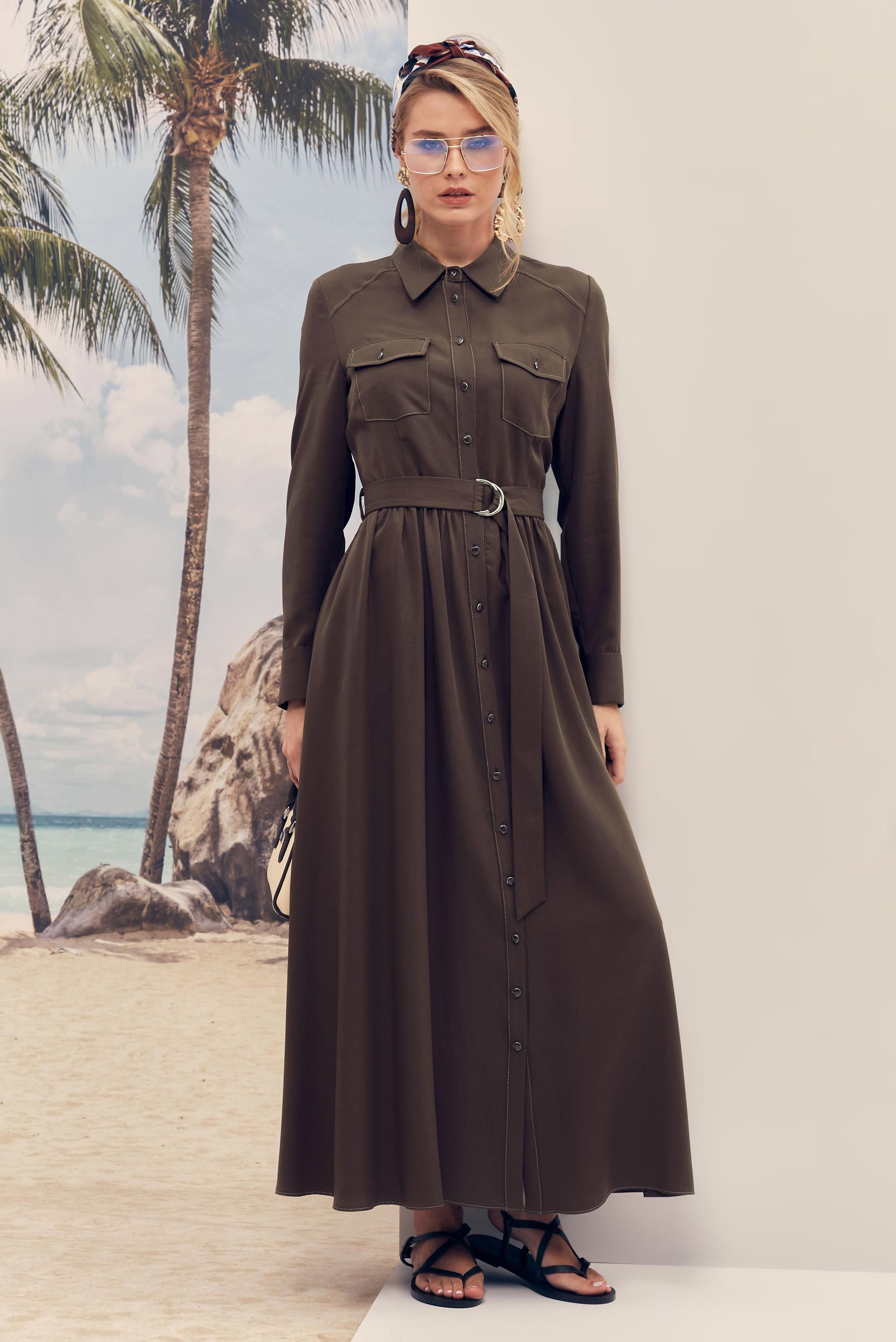 Hijab-Kleidung BRAUN JEANSKLEID MIT GÜRTEL 46432