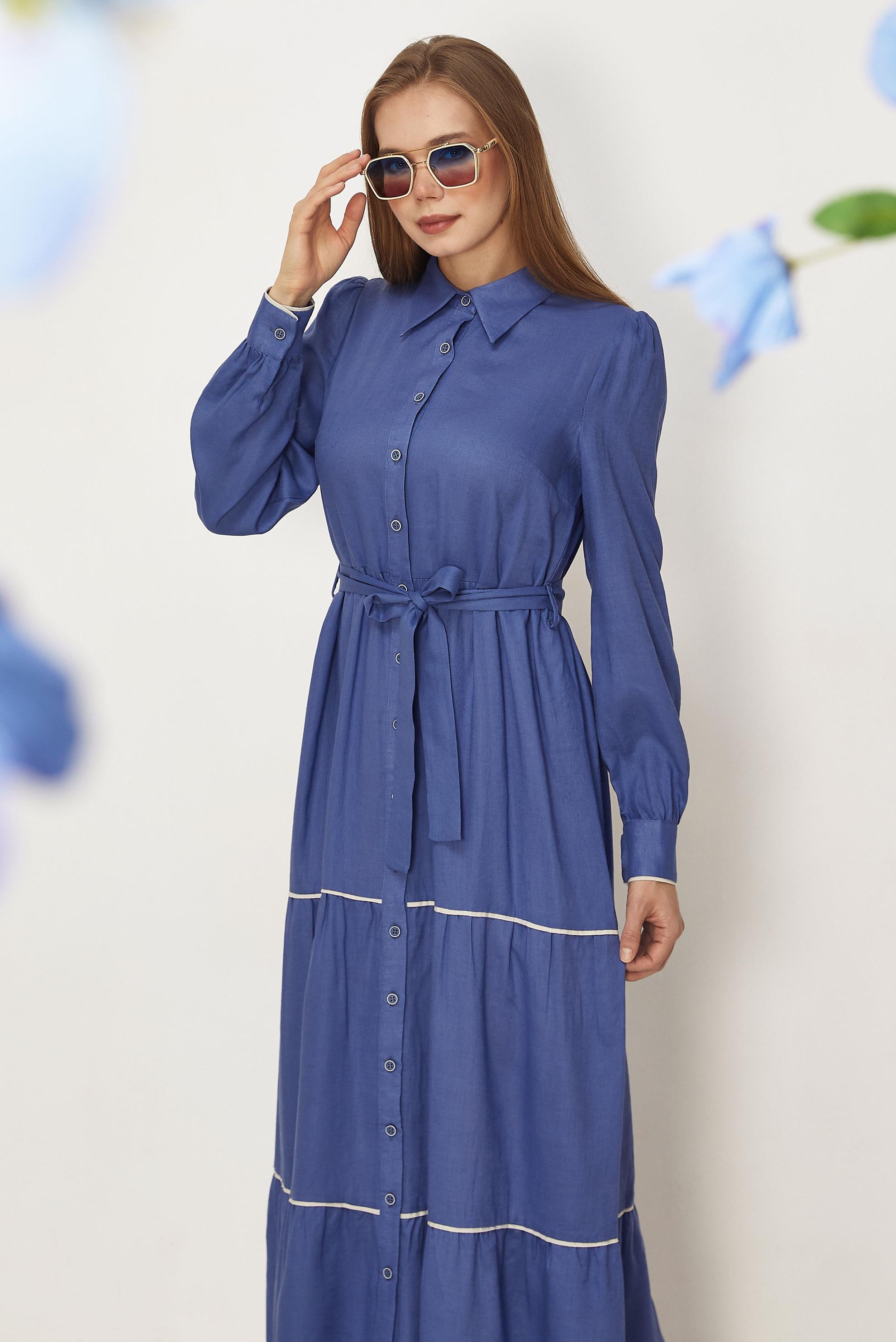 Hijab-Kleidung NAVY BLAU HEMDKRAGEN-KLEID MIT GÜRTEL 46461