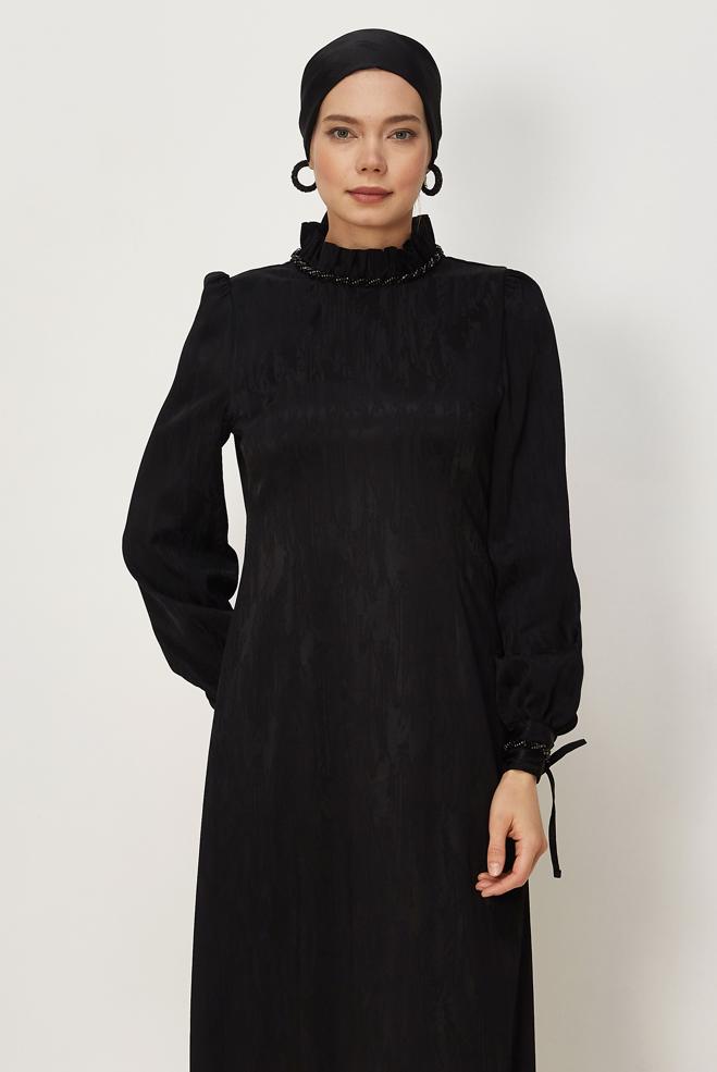 Hijab clothing BLACK SATIN JACQUARD DRESS 46519 - ALVİNA