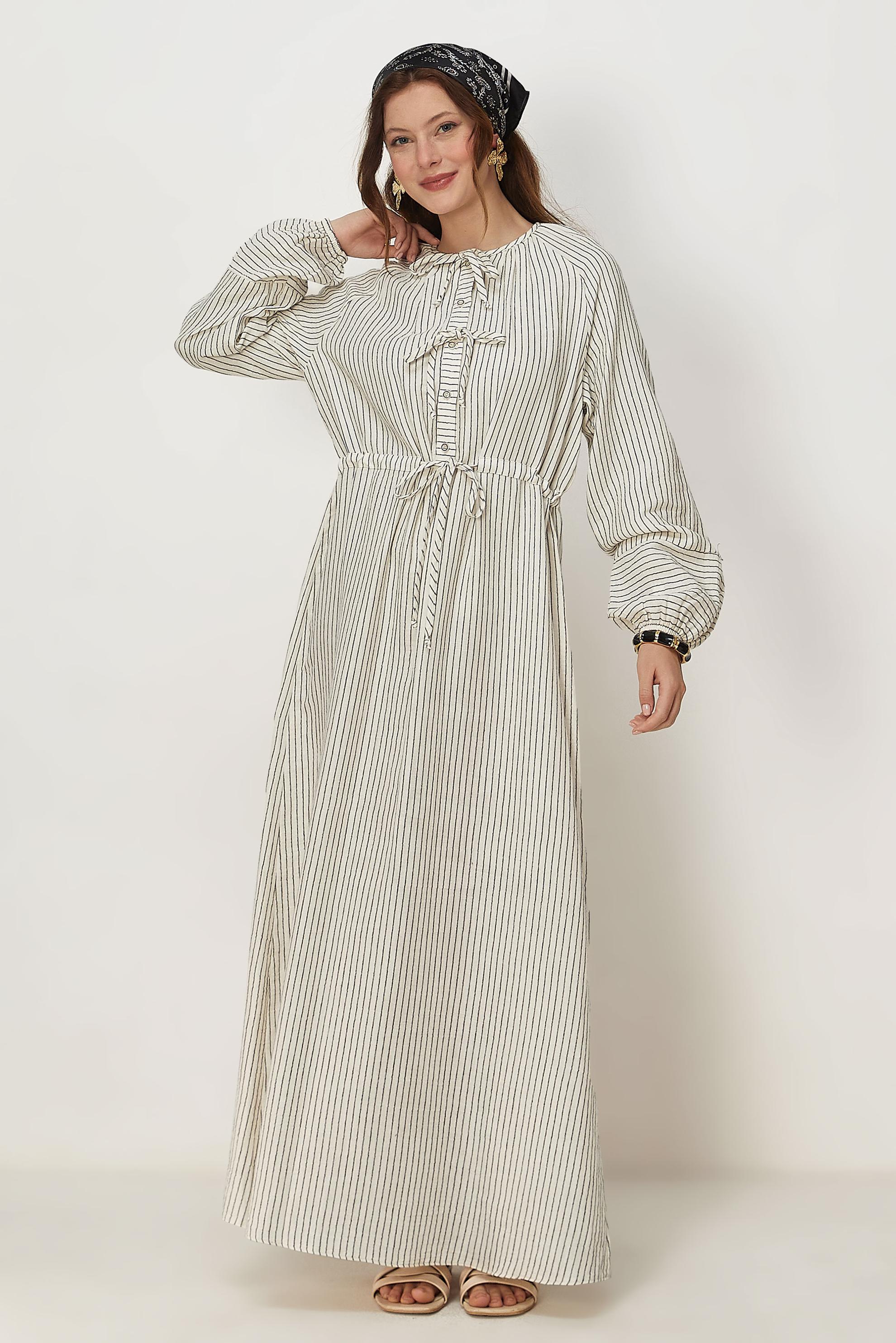 Tesettür giyim SİYAH 46666 MUSLIN 2344 ELBİSE 38-42 TEK40