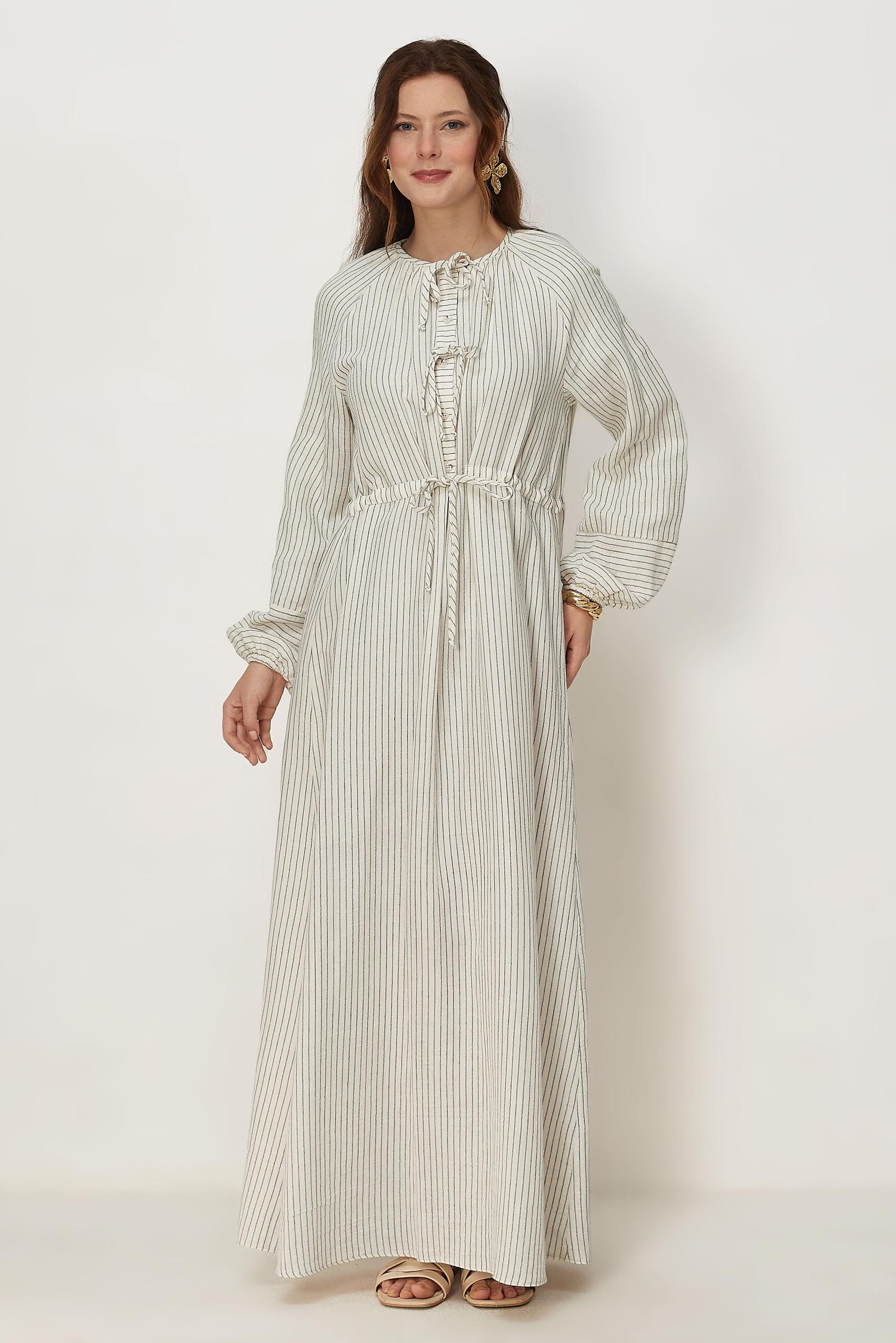 Tesettür giyim LACİVERT 46666 MUSLIN 2344 ELBİSE 38-42 TEK40