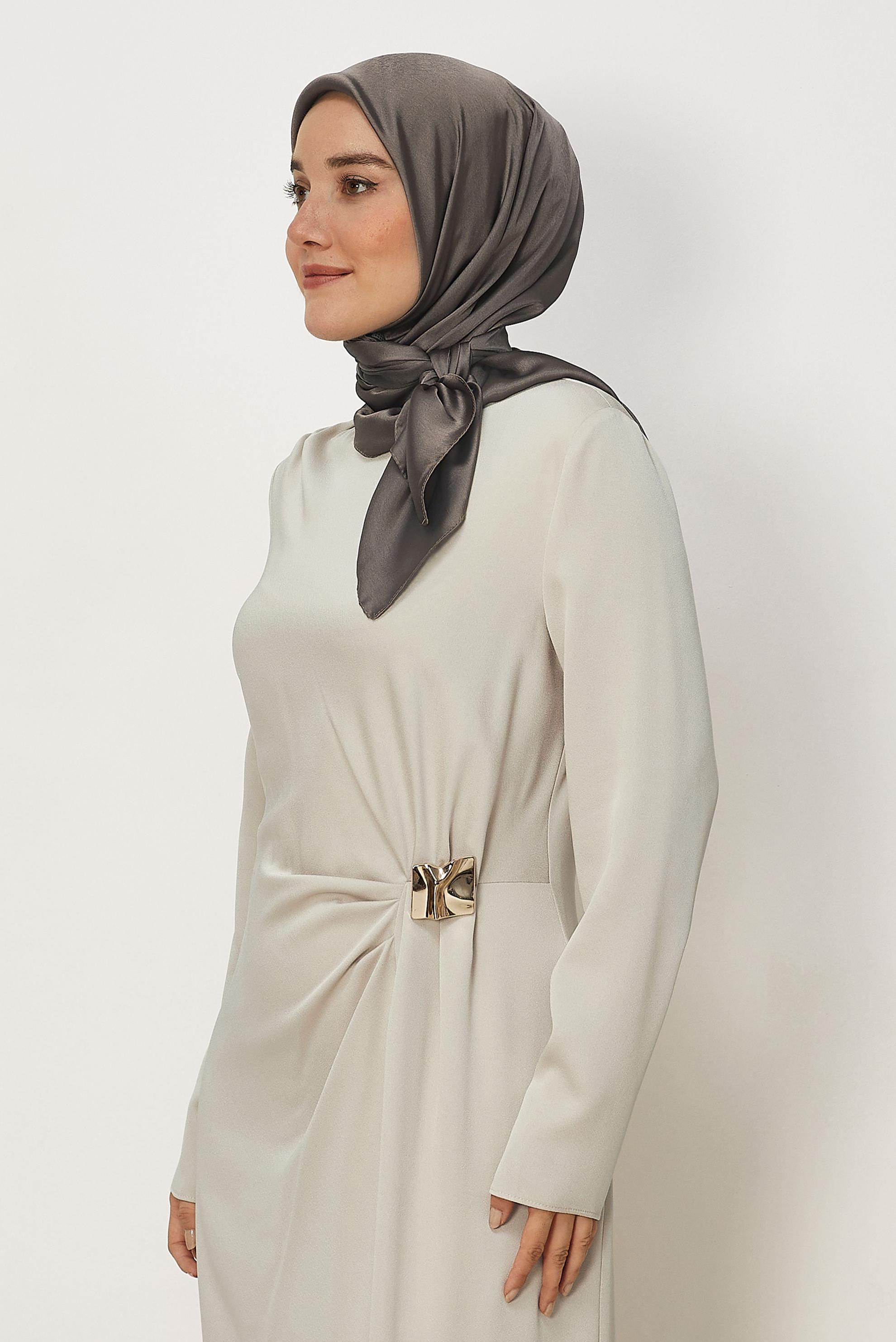 Hijab clothing MINK ALVINA SHIMMER SCARF 8658