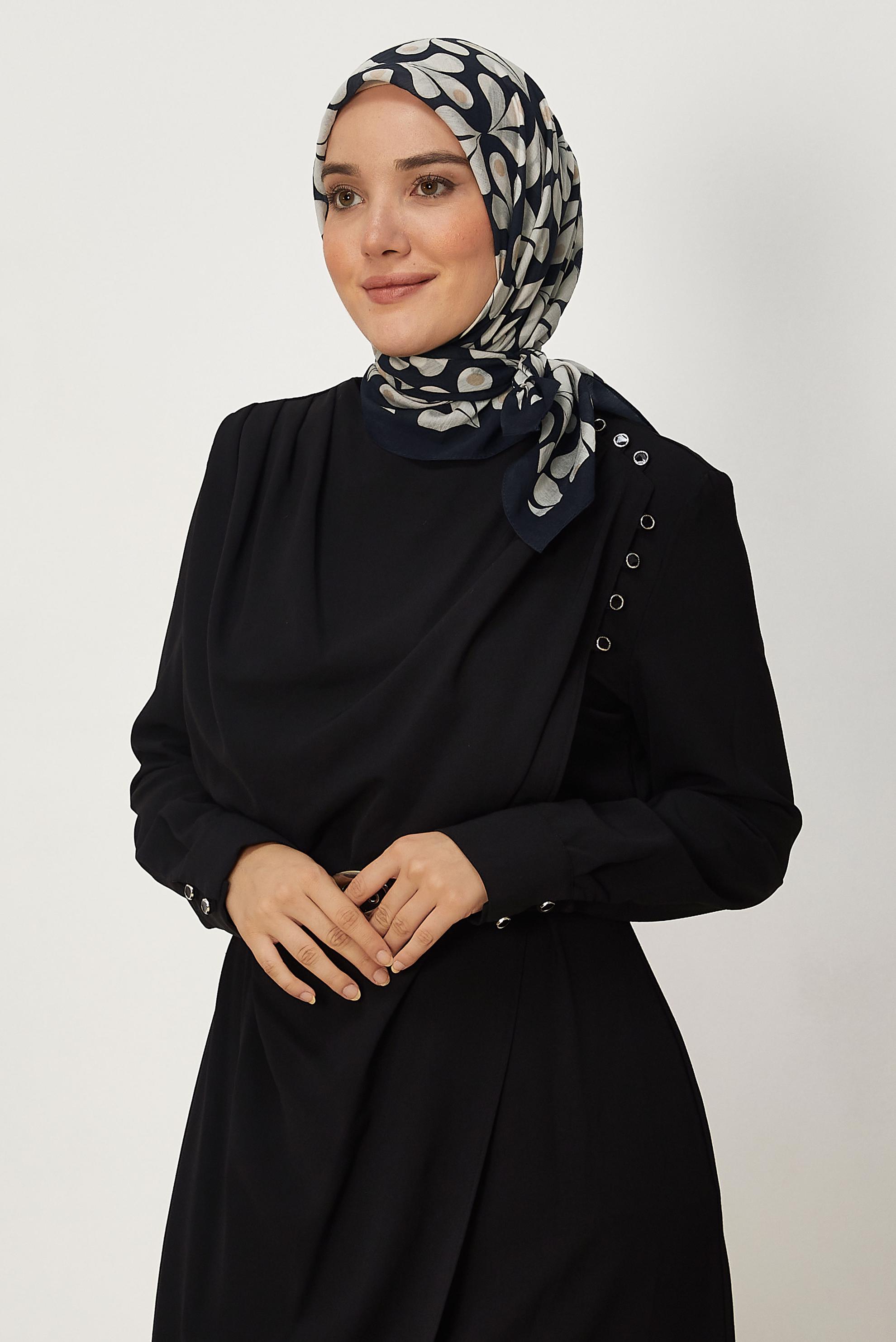 Tesettür giyim SİYAH ALVİNA DESENLİ ALLURE EŞARP 8664