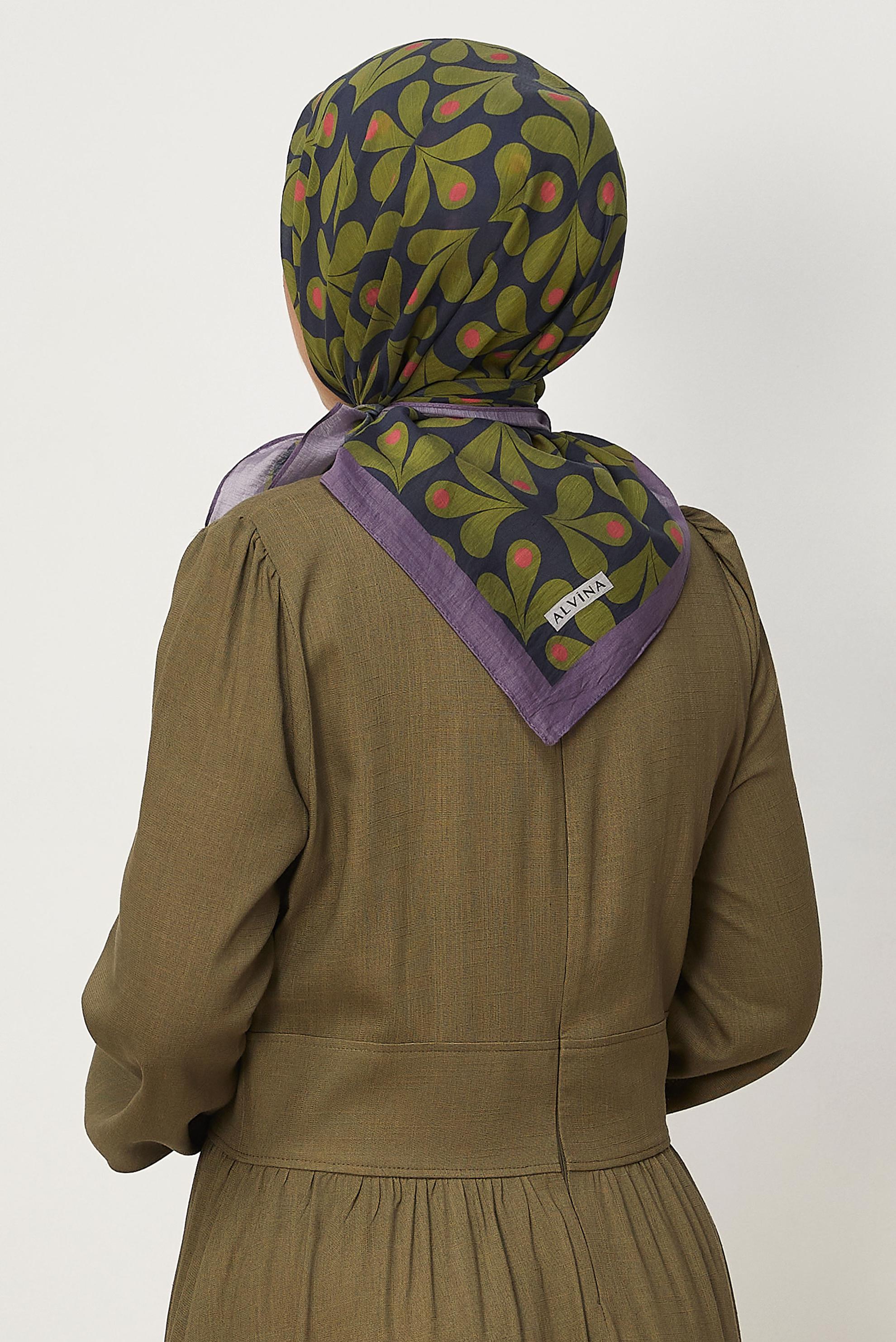 Vêtements hijab POURPRE ÉCHARPE ALVINA À MOTIFS 8664