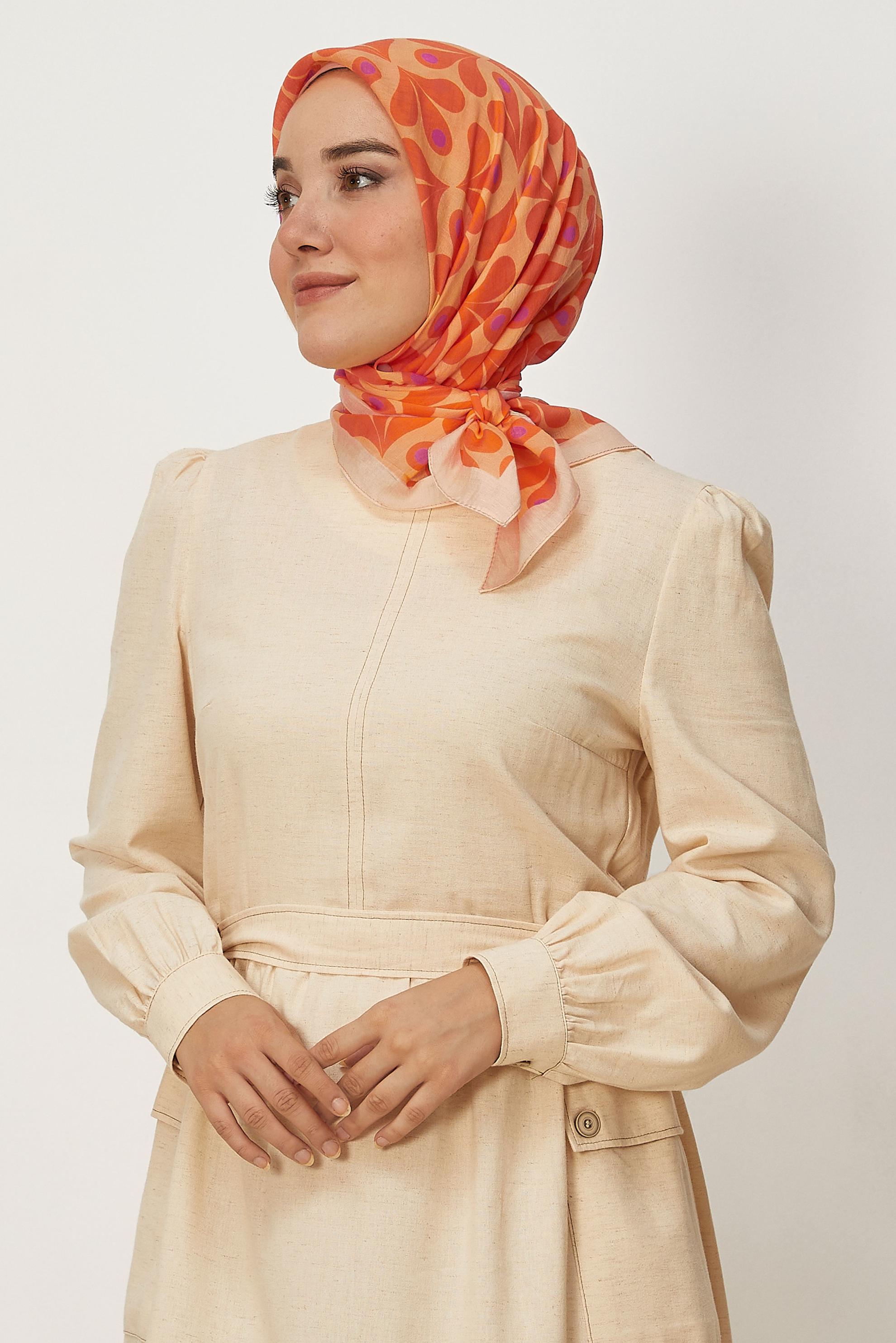 Tesettür giyim TURUNCU ALVİNA DESENLİ ALLURE EŞARP 8664