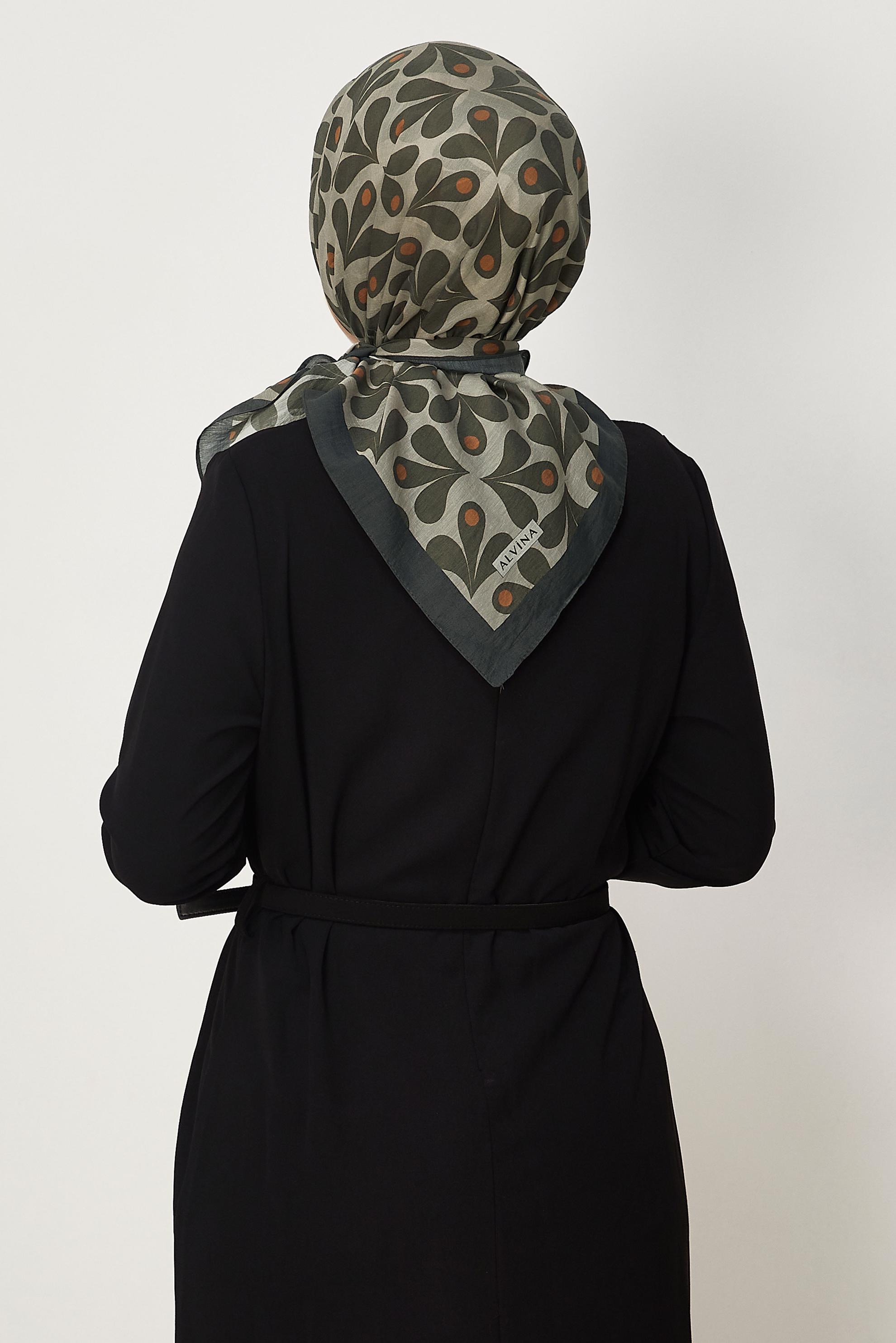 Vêtements hijab KAKI ÉCHARPE ALVINA À MOTIFS 8664