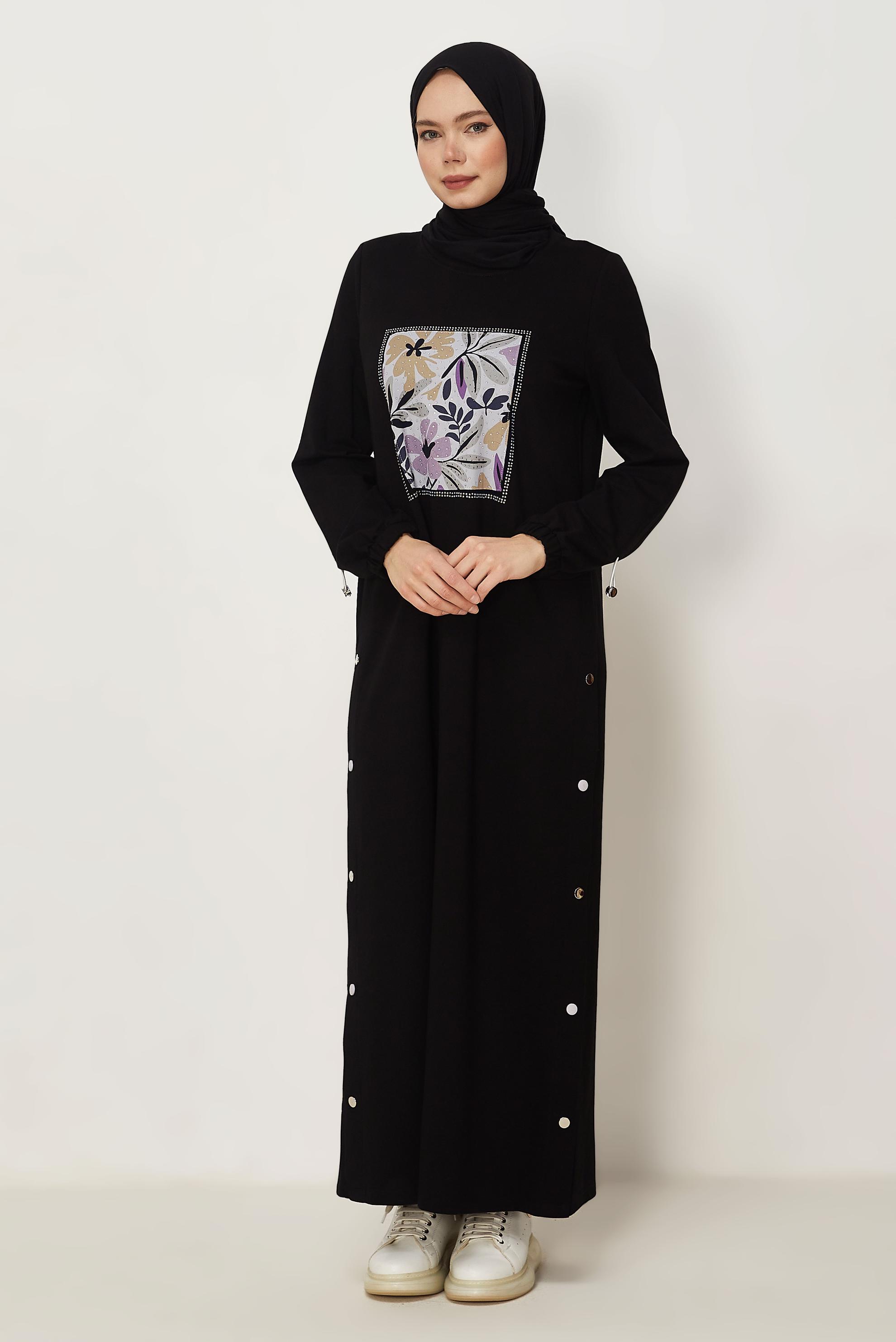 Hijab-Kleidung SCHWARZ TRAININGSANZUGKLEID MIT EDELSTEIN DETAILS 45635
