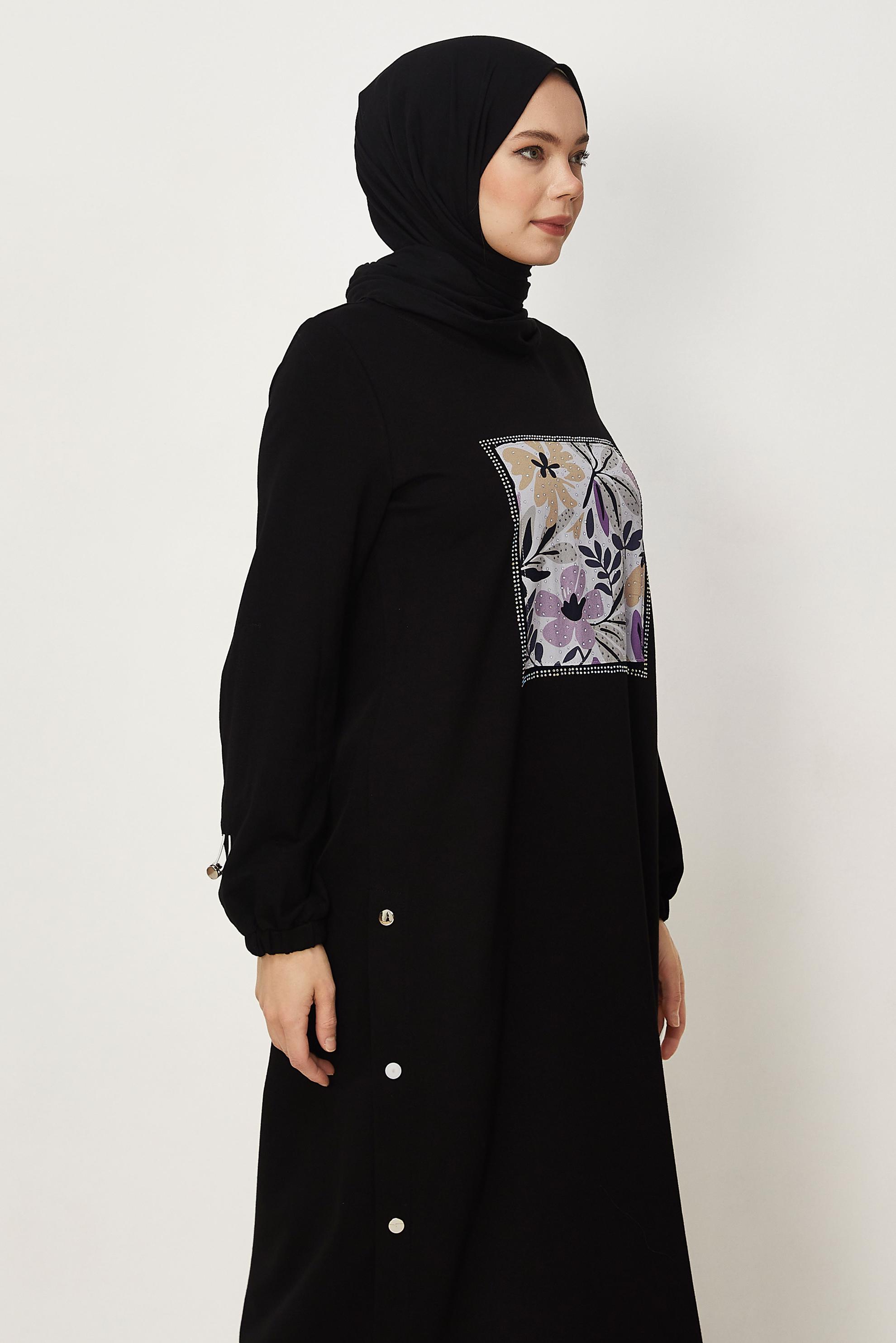 Hijab-Kleidung SCHWARZ TRAININGSANZUGKLEID MIT EDELSTEIN DETAILS 45635