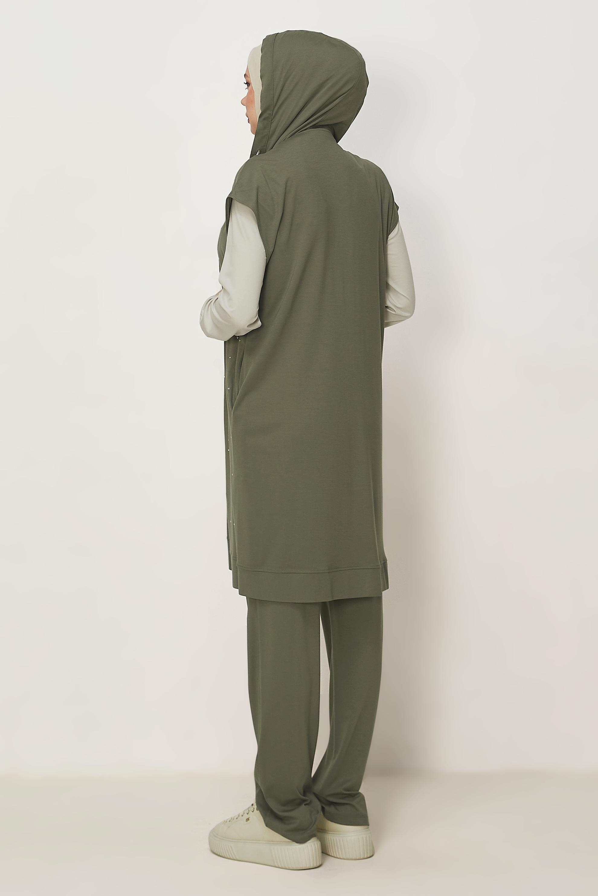 Hijab-Kleidung KHAKI DREITEILIGES TRAININGSANZUG-SET 45666