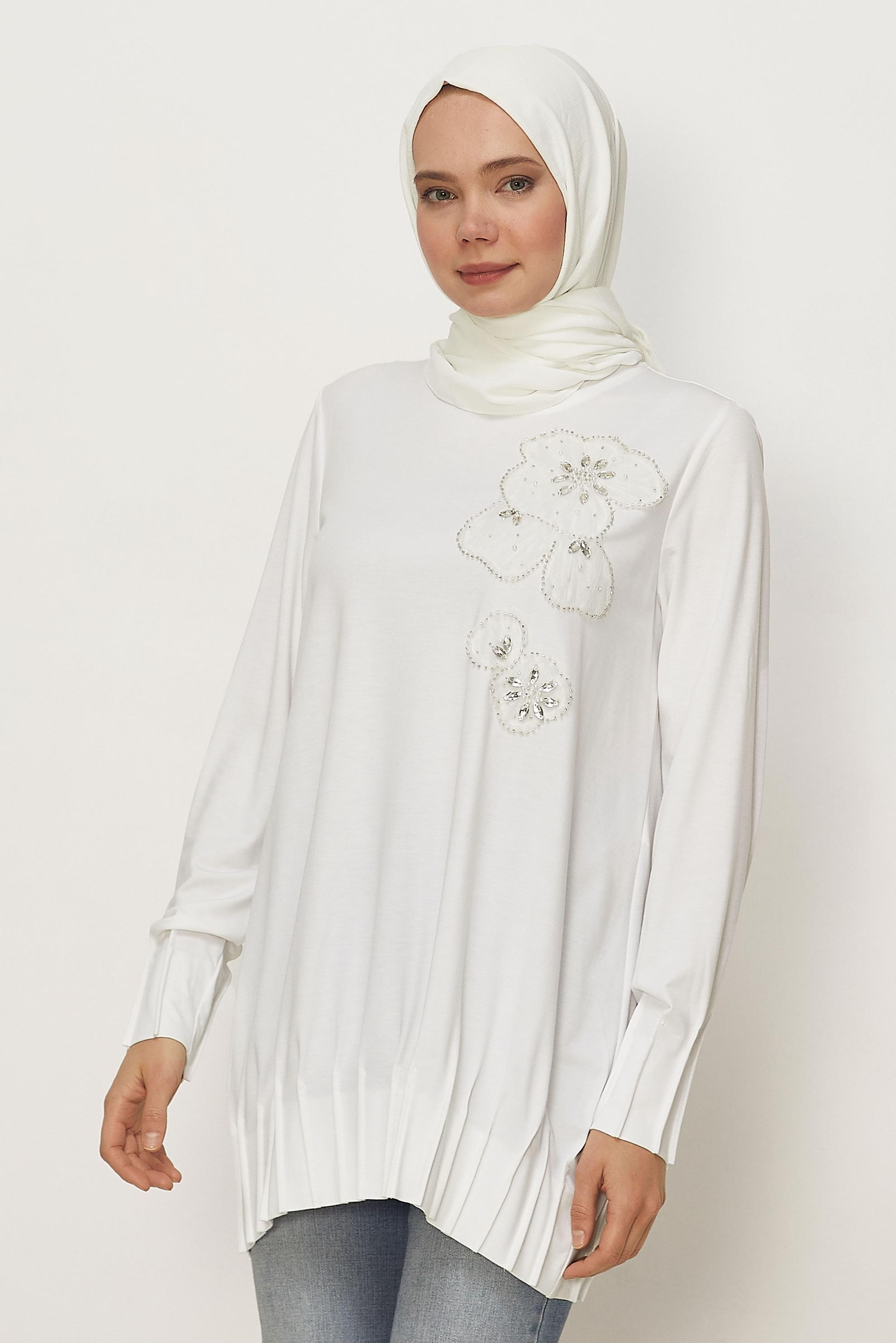 Hijab clothing WHITE GEM AND BEAD DETAILED TRACKSUIT TUNIC 45740