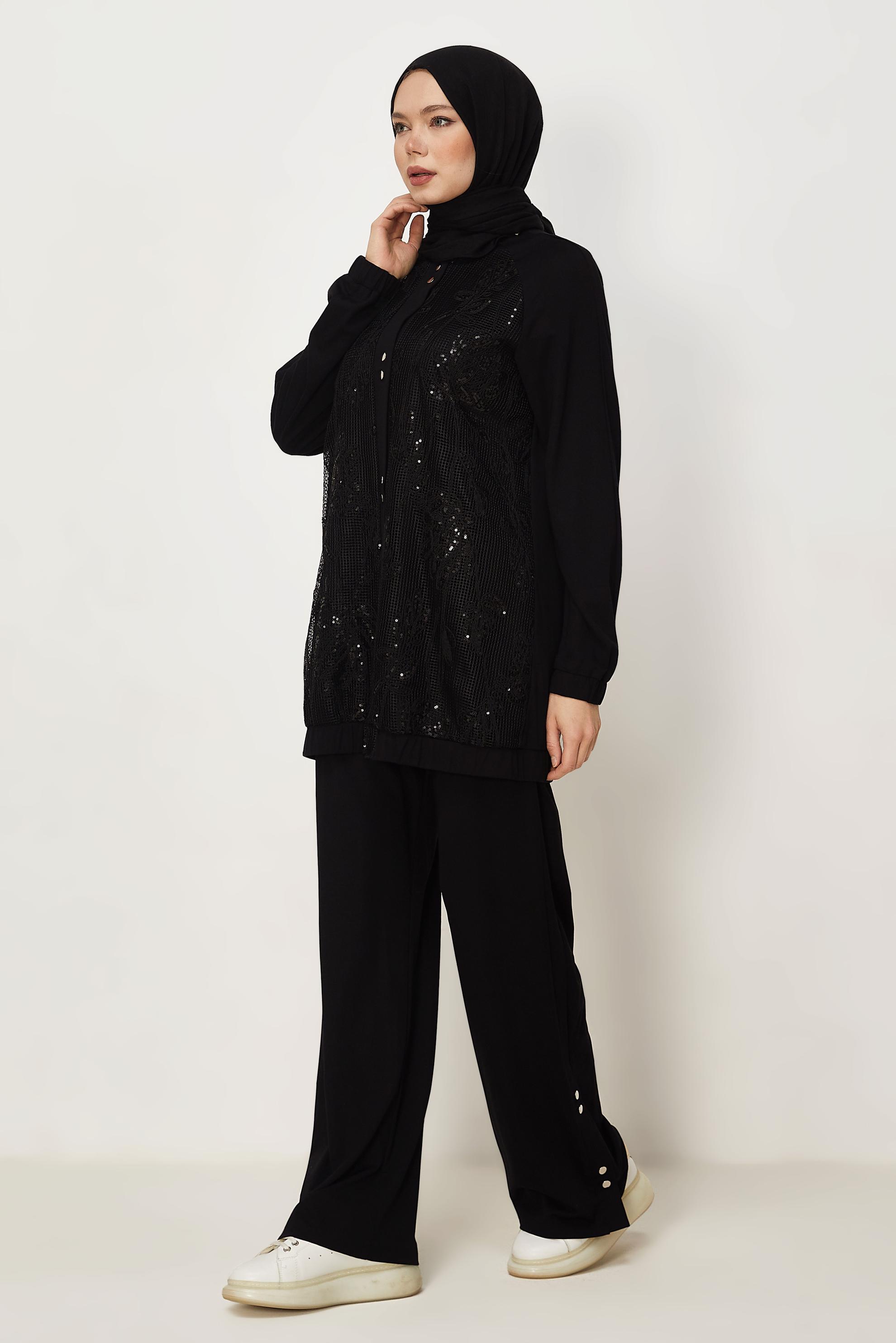 Hijab-Kleidung SCHWARZ TRAININGSANZUG MIT PAILLETTEN DETAILS 46341