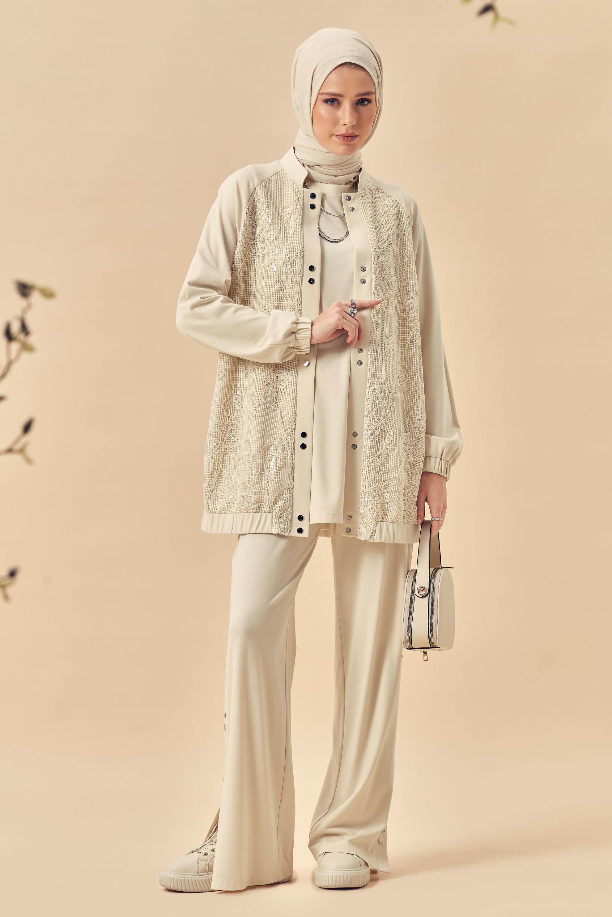 Hijab-Kleidung ECRU TRAININGSANZUG MIT PAILLETTEN DETAILS 46341