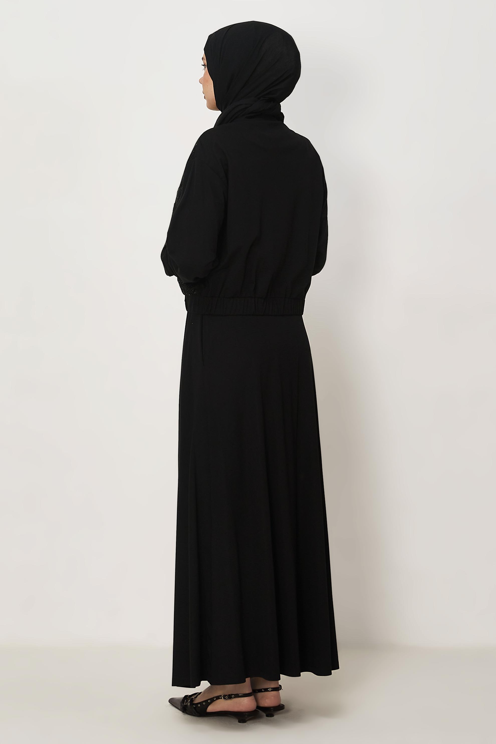 Hijab-Kleidung SCHWARZ TRAININGSANZUG-SET MIT ROCK 46342