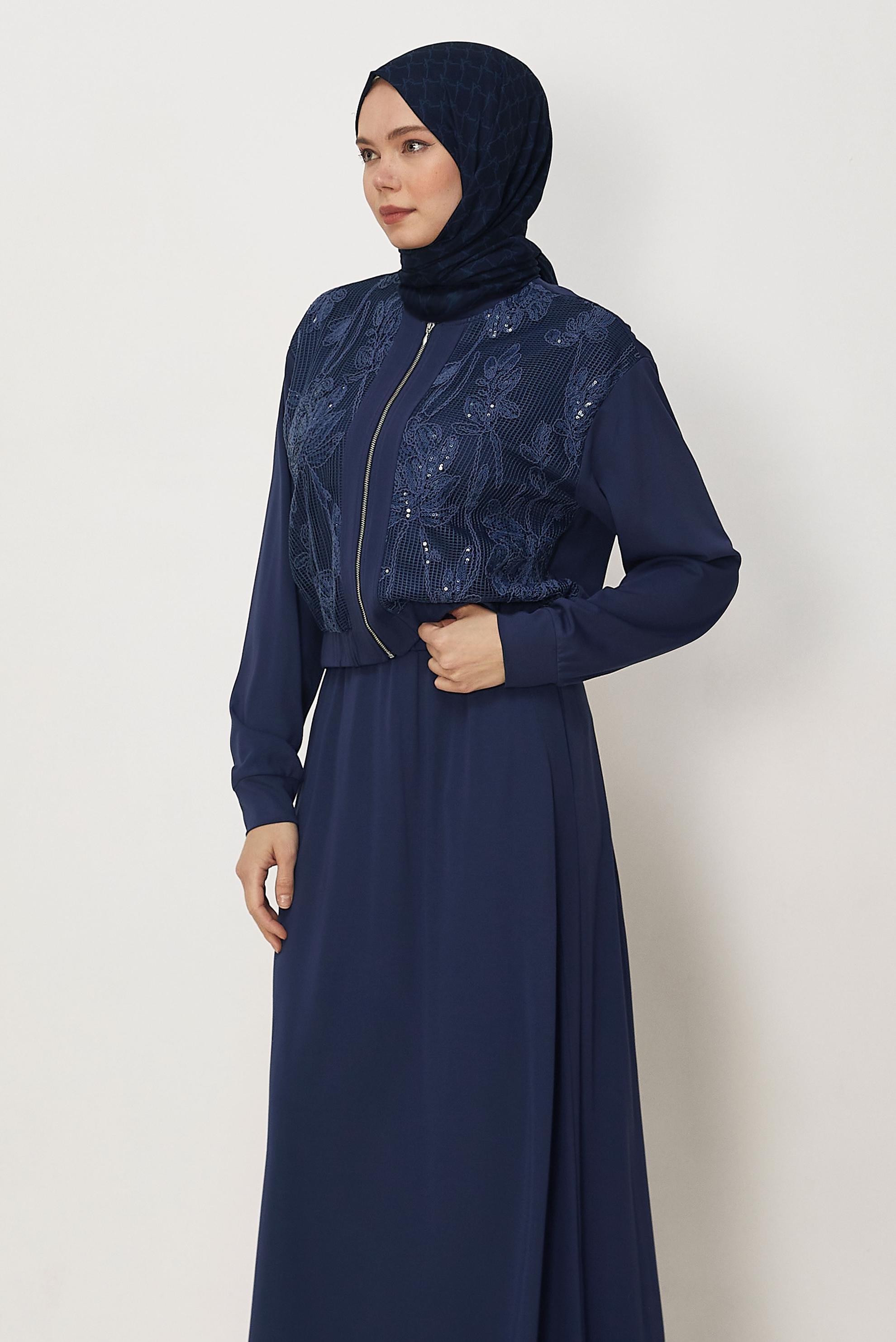 Hijab-Kleidung NAVY BLAU TRAININGSANZUG-SET MIT ROCK 46342