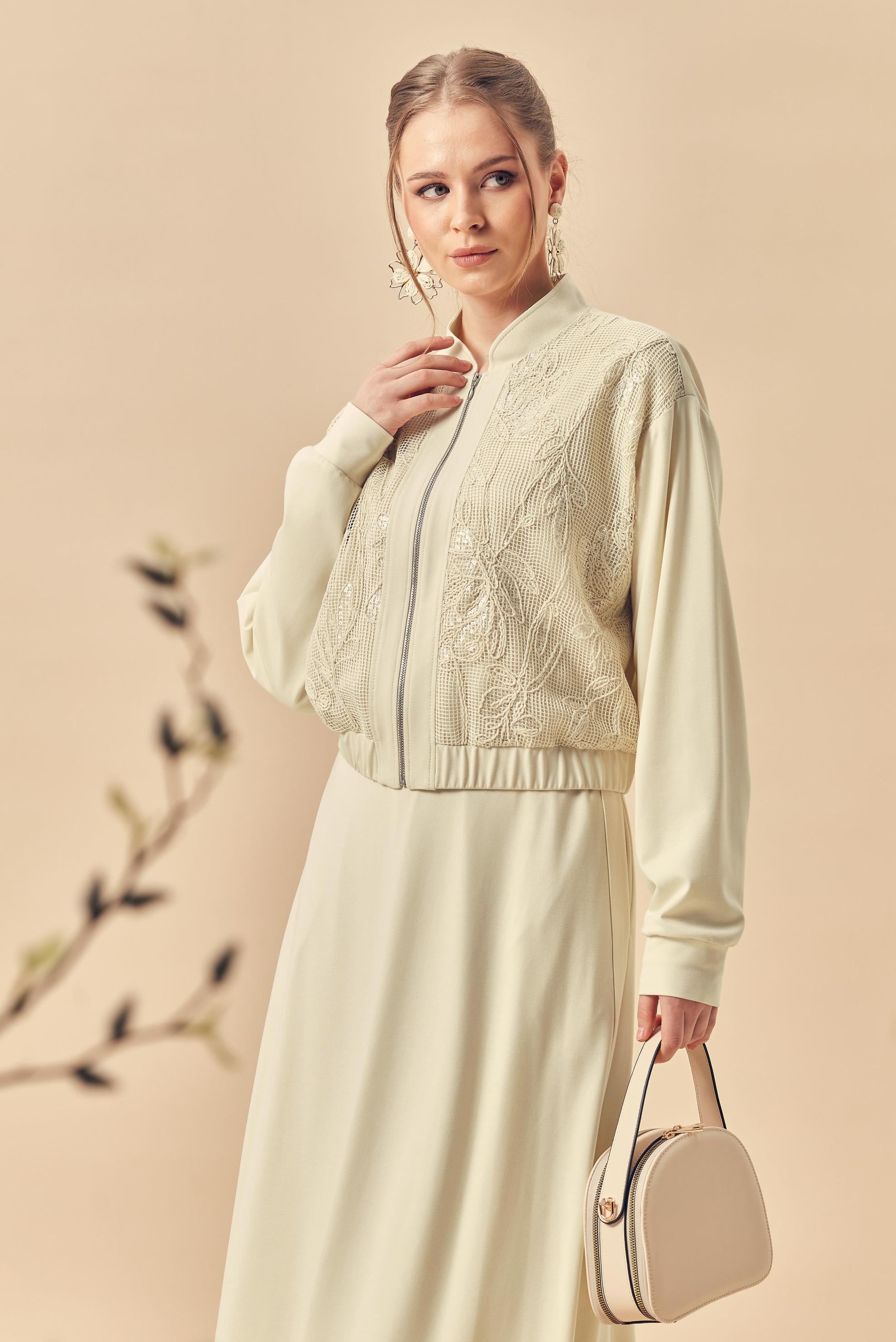 Hijab-Kleidung ECRU TRAININGSANZUG-SET MIT ROCK 46342