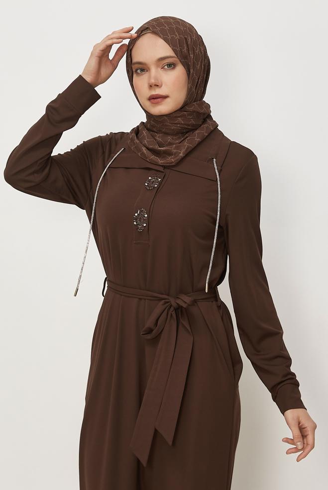 Vêtements hijab BRUN ROBE DE SURVÊTEMENT CEINTURÉE 46343 - ALVİNA