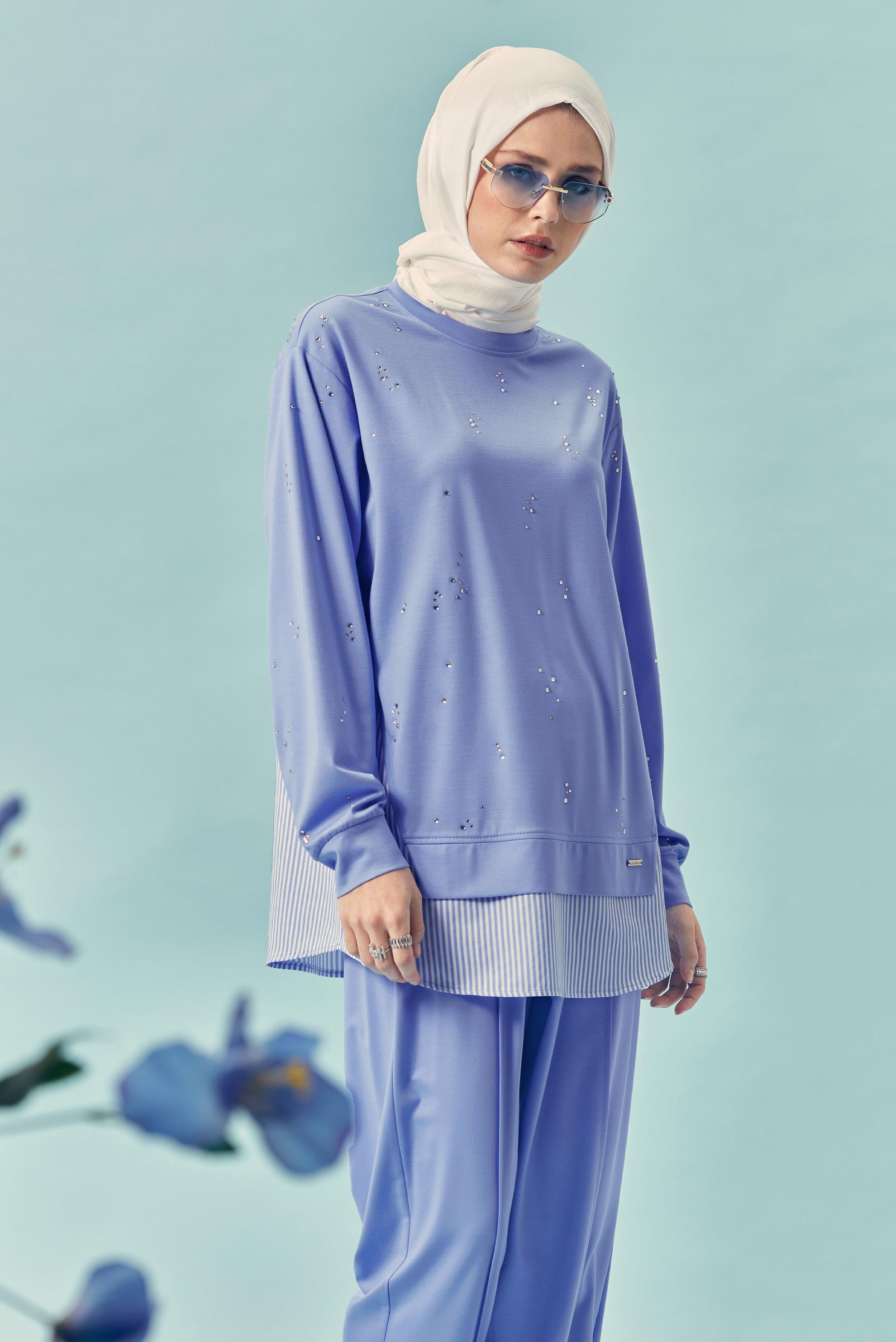 Tesettür giyim MAVİ TAŞ BASKILI EŞOFMAN TAKIMI 46387