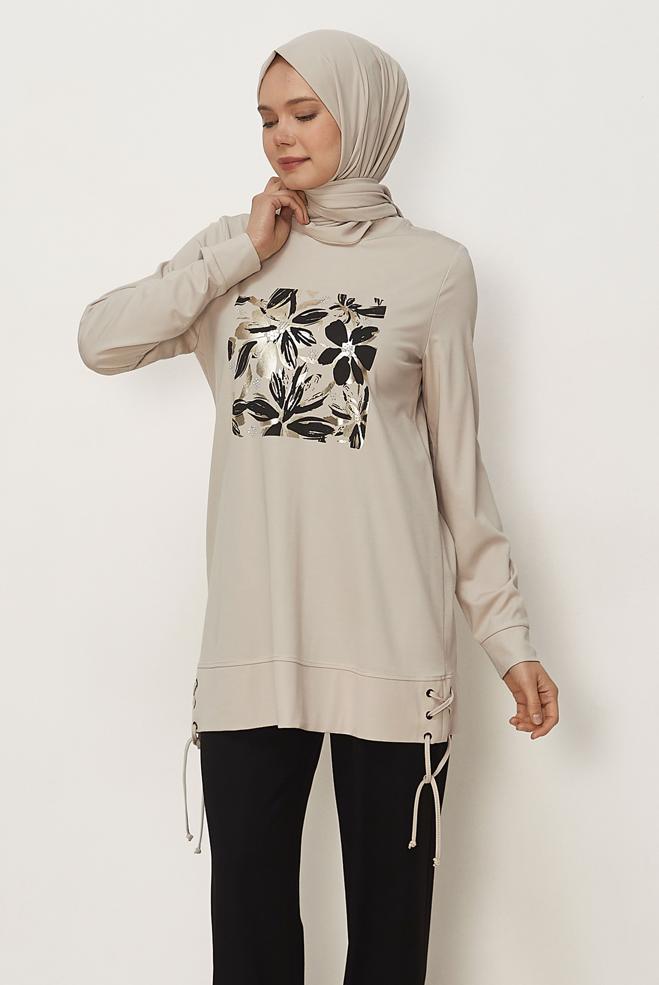 Hijab-Kleidung SCHWARZ TRAININGSANZUG MIT BLUMENDETAIL 46389 - ALVİNA
