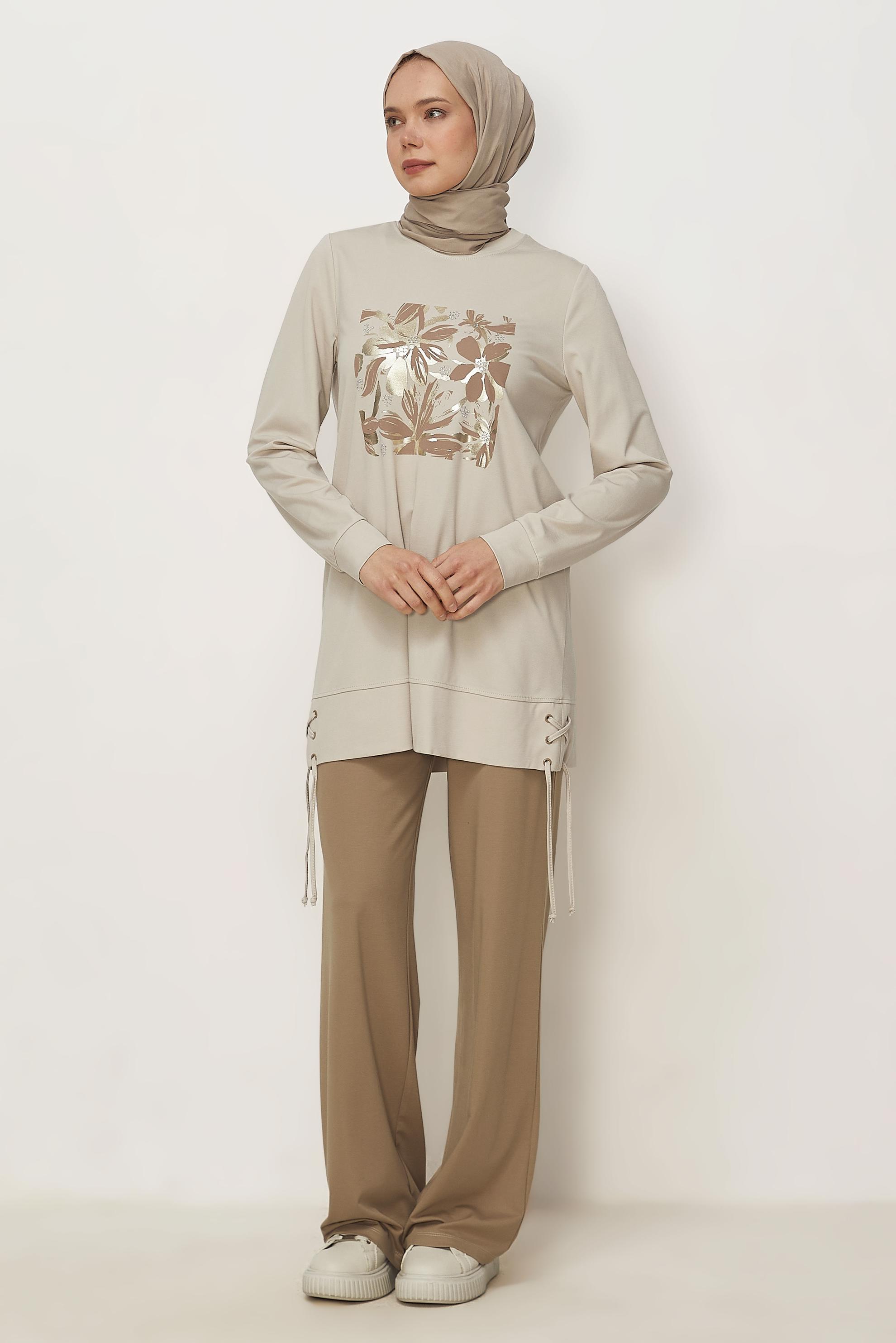 Hijab-Kleidung BRAUN TRAININGSANZUG MIT BLUMENDETAIL 46389