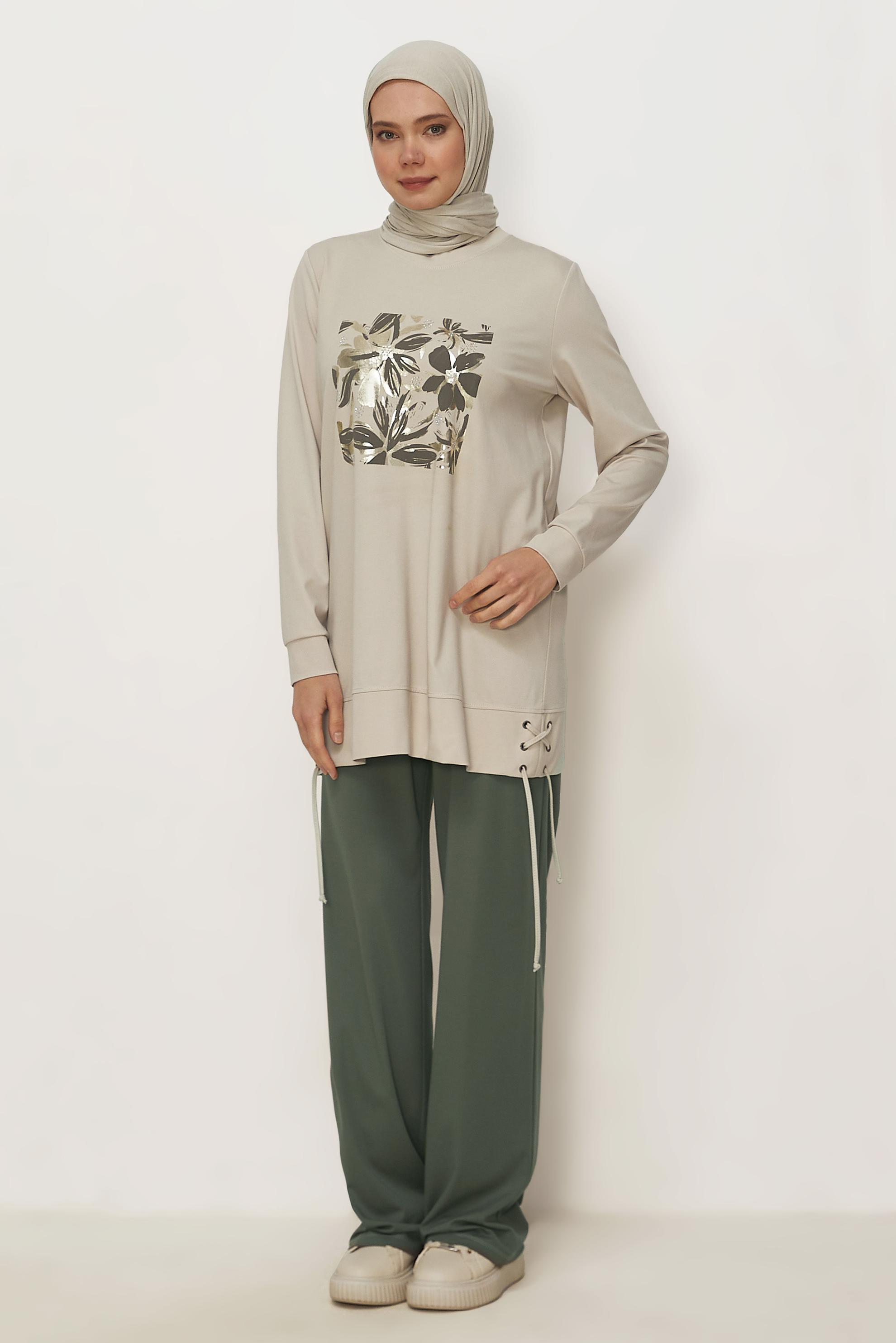 Tesettür giyim HAKİ ÇİÇEK DETAYLI EŞOFMAN TAKIMI 46389
