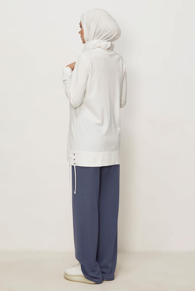 Tesettür giyim LACİVERT ÇİÇEK DETAYLI EŞOFMAN TAKIMI 46389 - ALVİNA