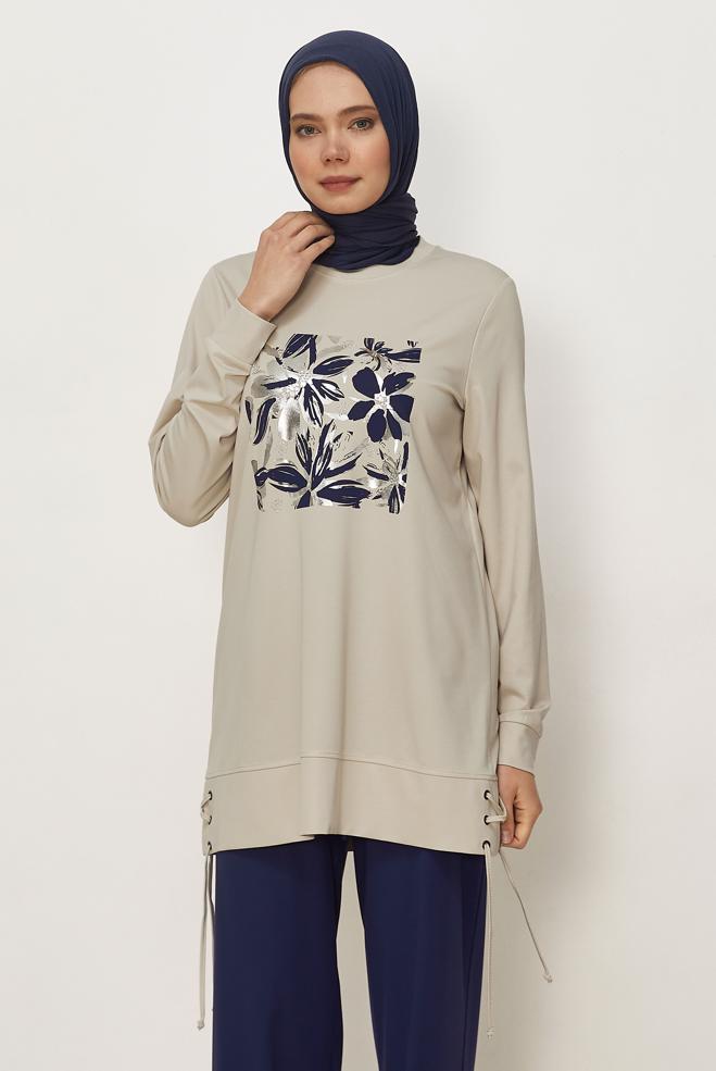 Tesettür giyim BEJ ÇİÇEK DETAYLI EŞOFMAN TAKIMI 46389 - ALVİNA