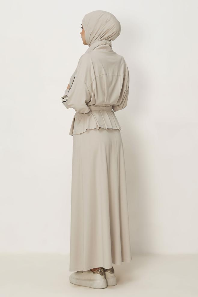 Hijab-Kleidung BEIGE TRAININGSANZUG-SET MIT RÖCKEN 46391 - ALVİNA