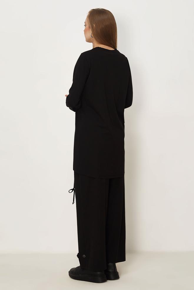 Hijab-Kleidung SCHWARZ TRAININGSANZUG-SET MIT EDELSTEIN DETAILS 46468 - ALVİNA