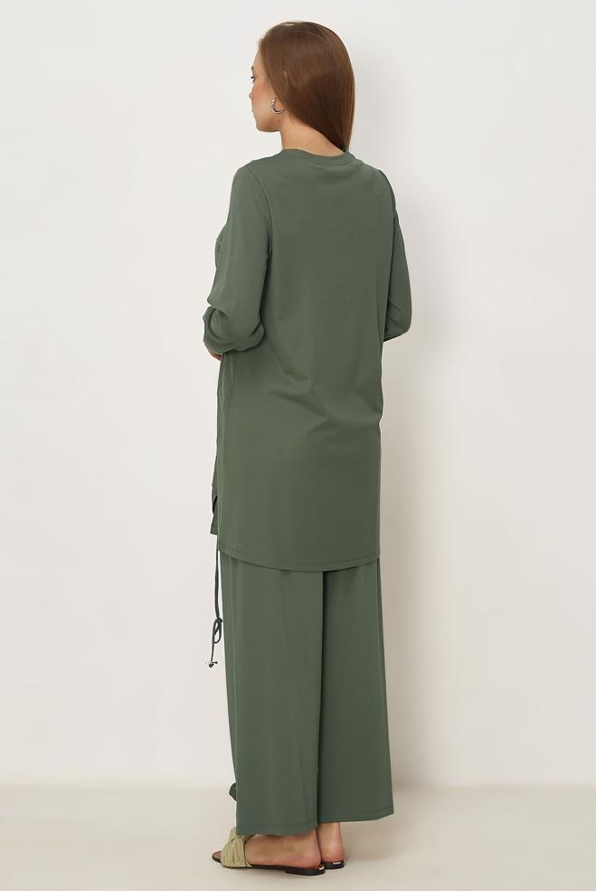 Hijab-Kleidung KHAKI TRAININGSANZUG-SET MIT EDELSTEIN DETAILS 46468 - ALVİNA