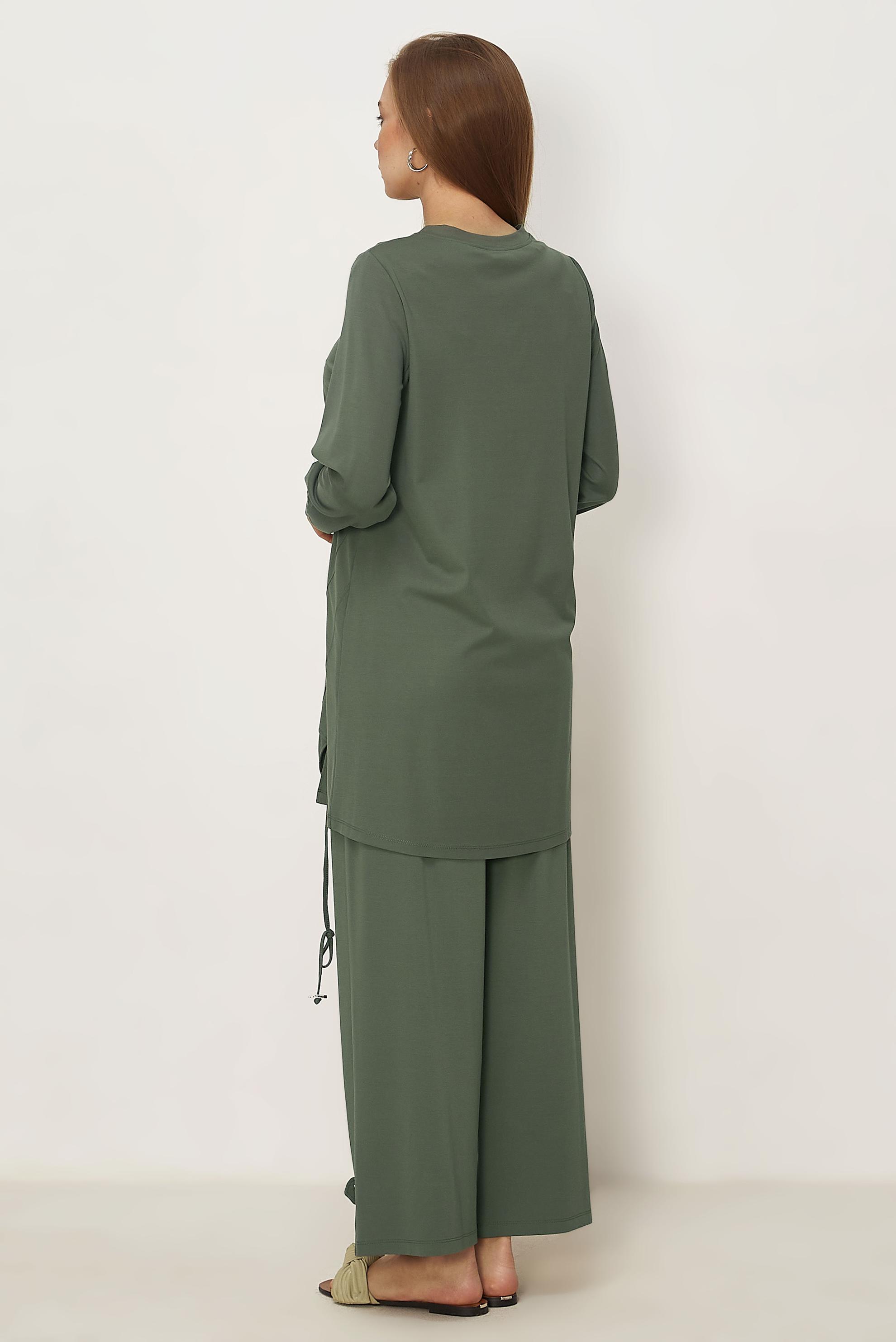 Hijab-Kleidung KHAKI TRAININGSANZUG-SET MIT EDELSTEIN DETAILS 46468