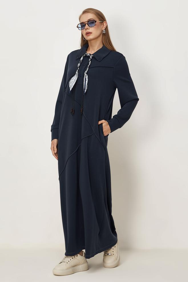Vêtements hijab BLEU MARINE ROBE DE SURVÊTEMENT AVEC DÉTAIL FOULARD 46476 - ALVİNA