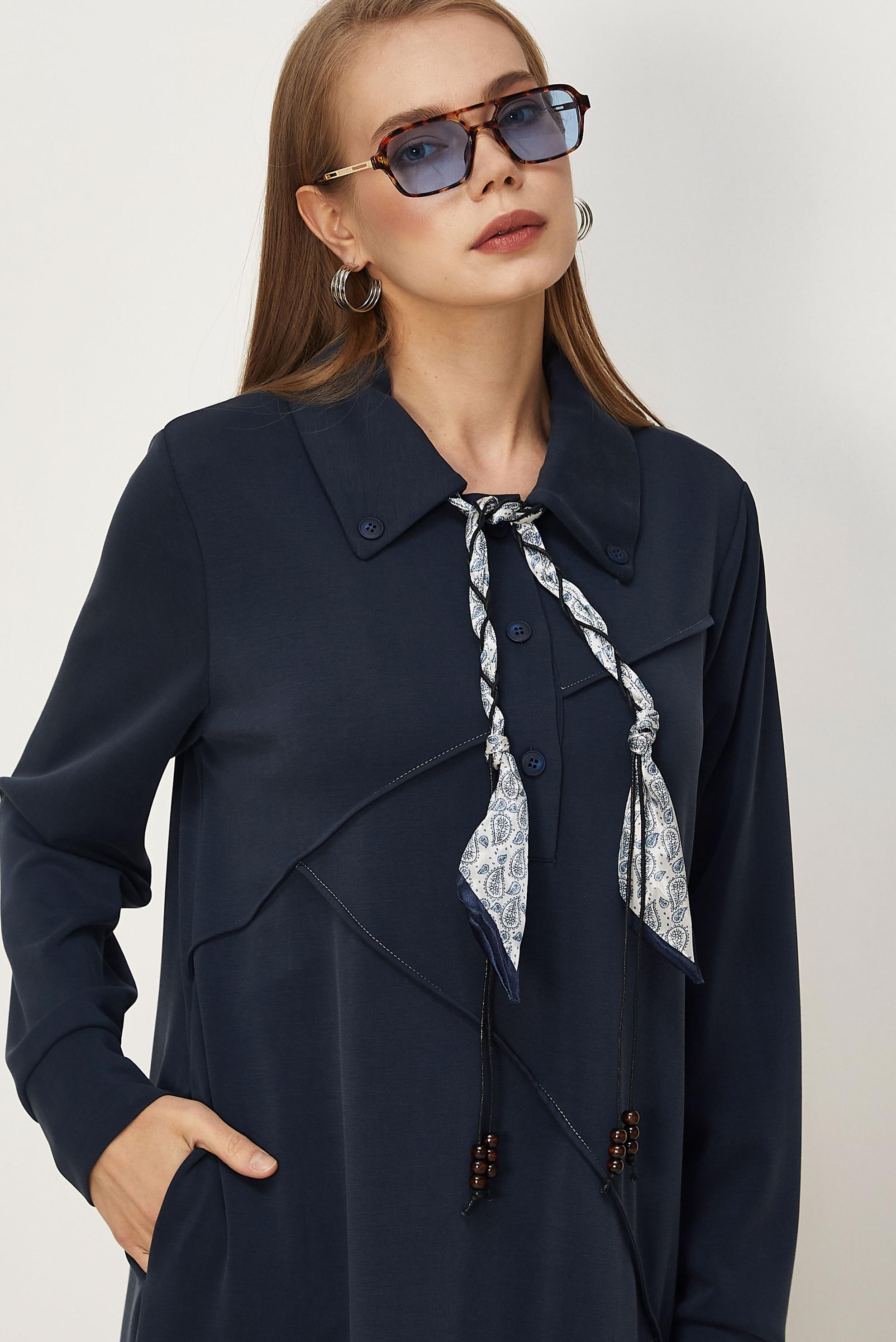 Vêtements hijab BLEU MARINE ROBE DE SURVÊTEMENT AVEC DÉTAIL FOULARD 46476